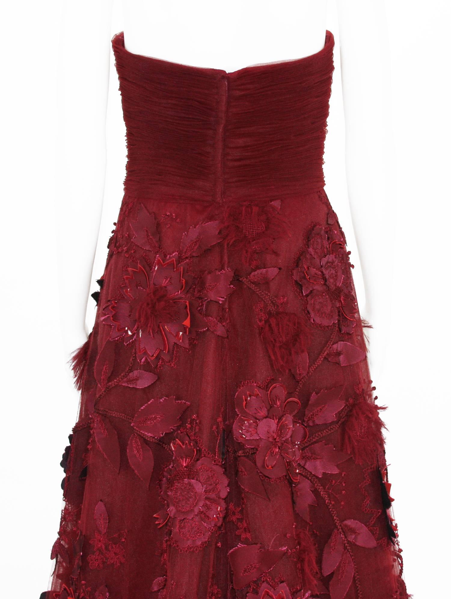 Oscar de la Renta Corset Bordeaux Tulle Leather 3D Floral Embellished Gown  3