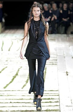 Alexander McQueen Frühjahr/Sommer 2011 Laufsteg-Stiefeletten mit Nieten und Messingkappe, Größe 37 (italienisch), US-Größe 7