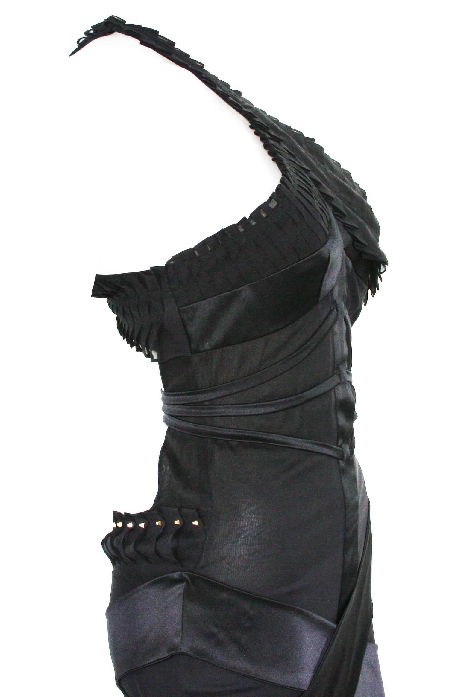 Tom Ford for Gucci - Robe cloutée à découpes, dos ouvert et clouté, collection 2003, taille IT 42 - US 6 en vente 2