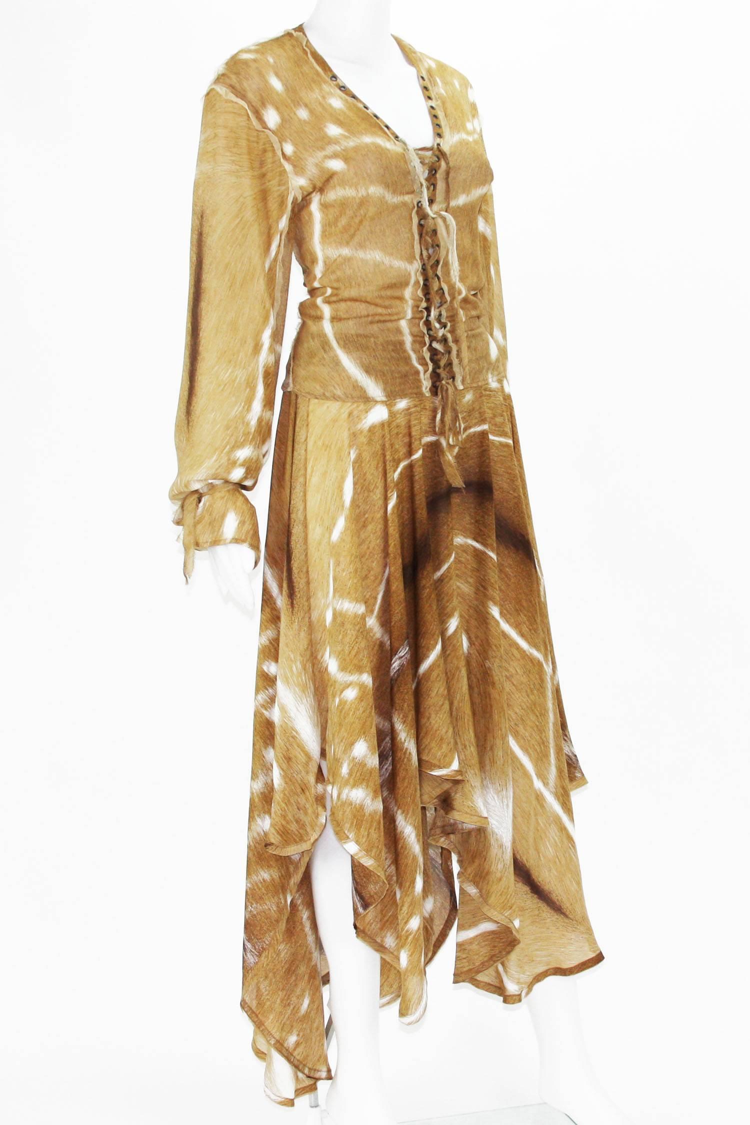 Tom Ford for Yves Saint Laurent Rive Gauche Silk Skirt Set
Fr. size 38 - US 6
S/S 2002 Safari Collection
100% Silk, Camel Color
Dark Metal Hardware for Lace-Up at Front, Back and Sleeves
Blouse Fully Lined in Nude Mesh Fabric
Measurements:
Skirt: