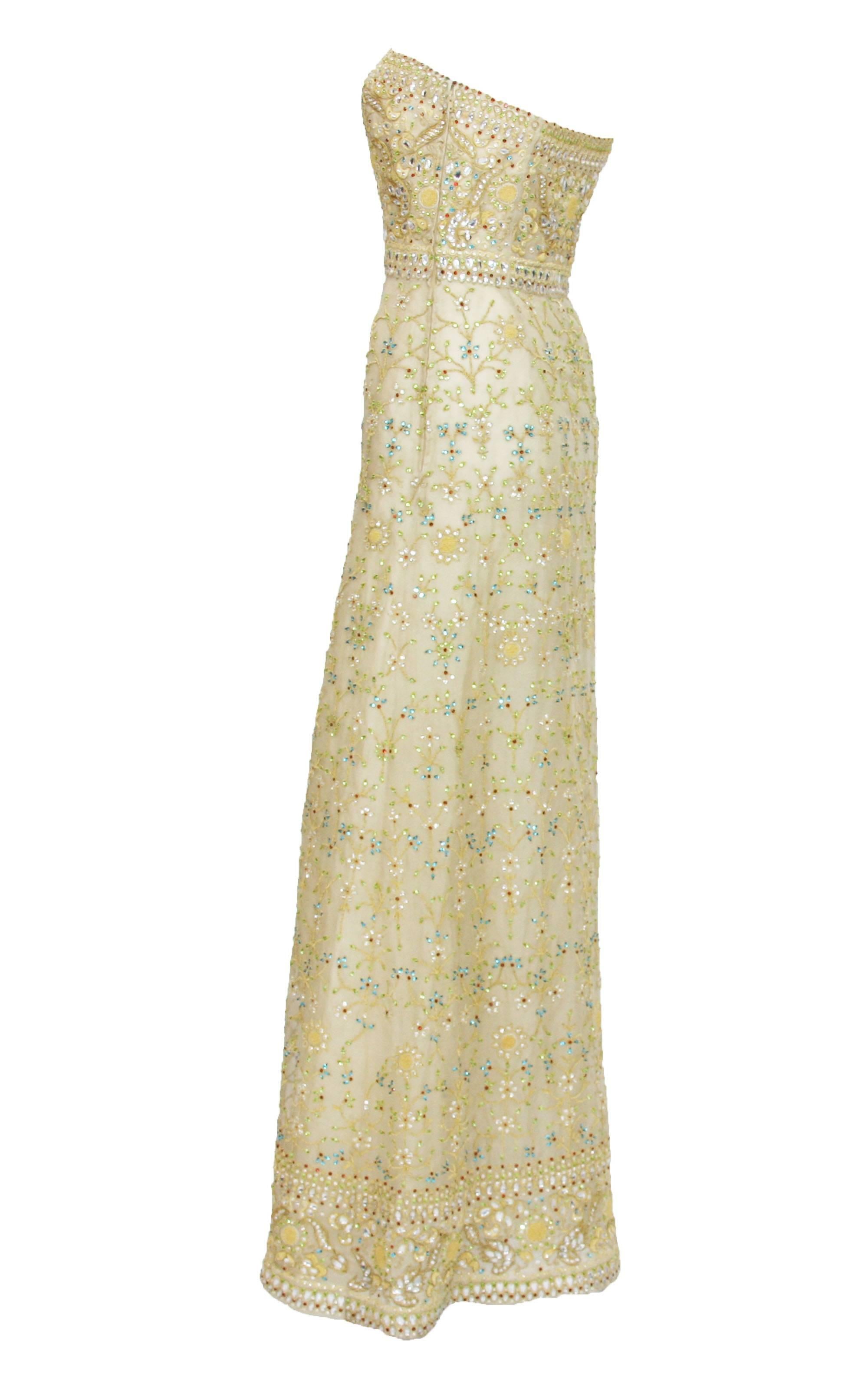 Oscar de la Renta $13, 000 S/S 2003 Fully Beaded Dazzling Champagne Gown US 4 In Excellent Condition In Montgomery, TX