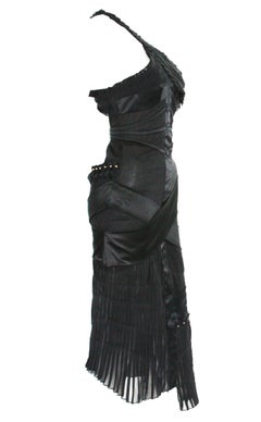 Tom Ford für Gucci 2003 Kollektion Cut Out Kleid mit offenem Rückenausschnitt und Nieten It. 42 - US 6