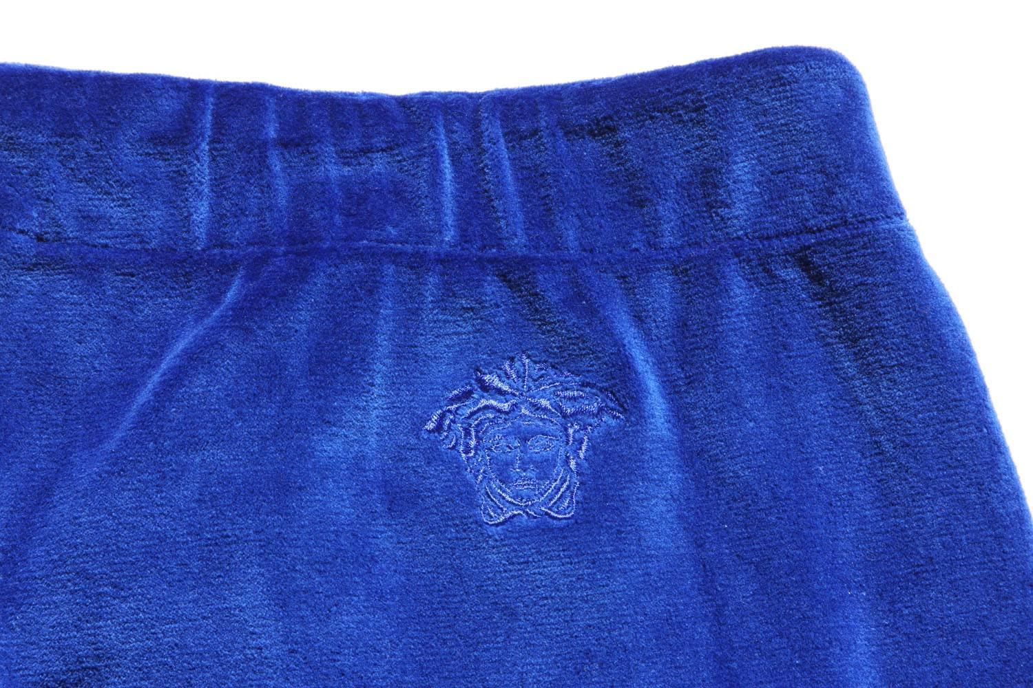 New Versace Medusa Logo Men's Blue Velvet Sweatpants Black Leather Trim size XL In New Condition In Montgomery, TX