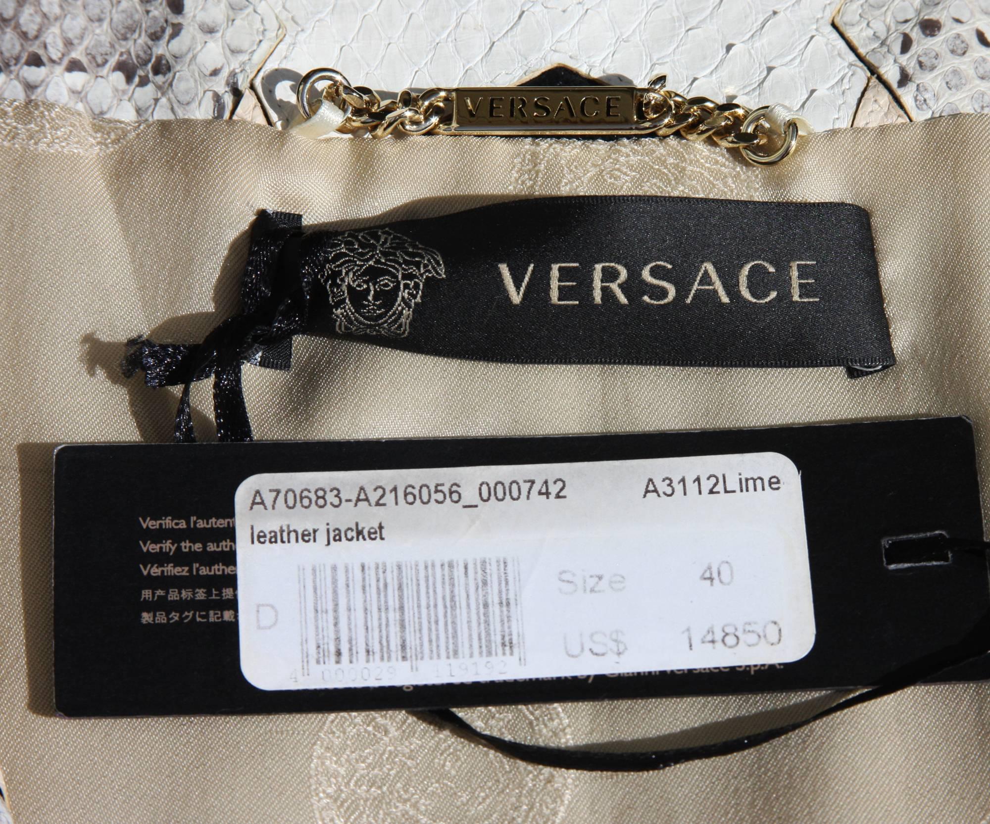 New $14, 850 Versace Water Snake Medusa  Swarovski Crystal Embellished Jacket 40 For Sale 3