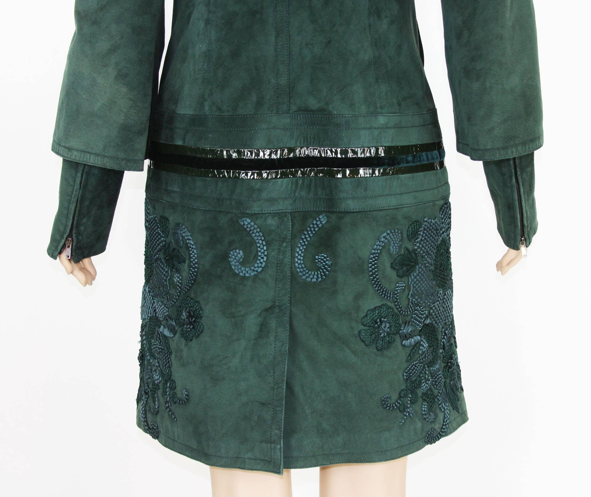 Tom Ford for Gucci Forest Green Suede Embroidered Fur Collar Coat It 42 US 6 For Sale 1