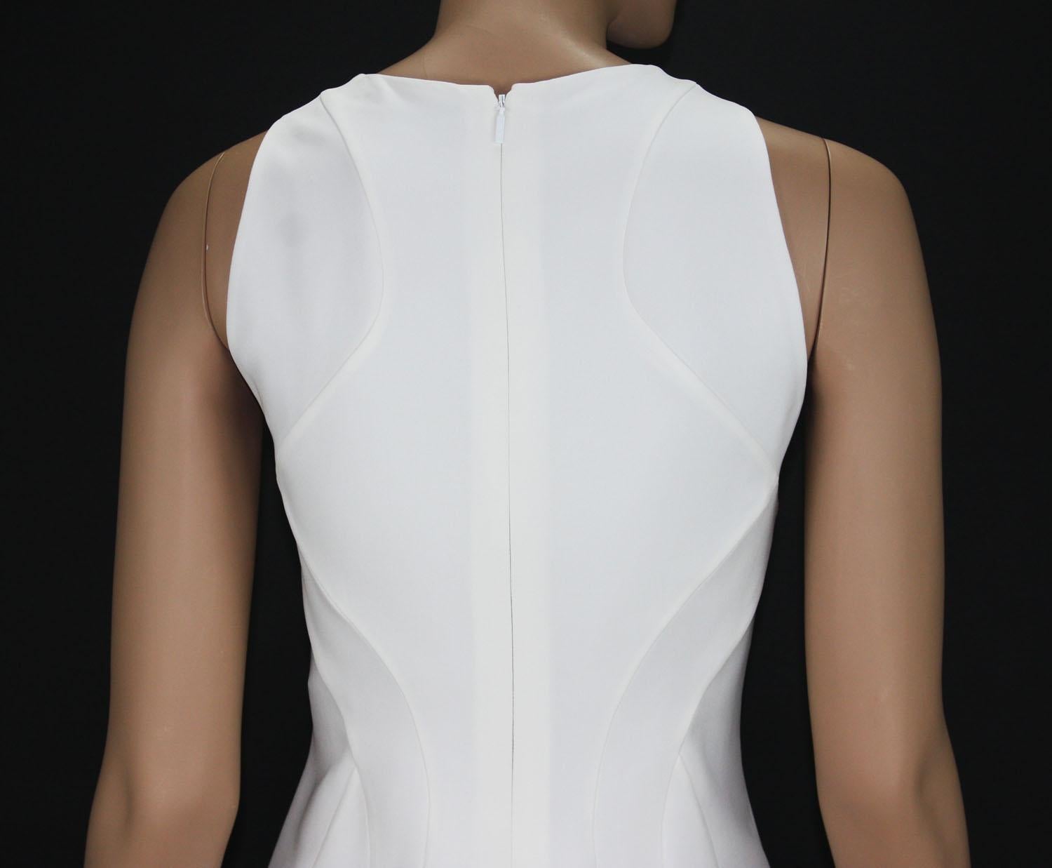 New Versace White Silk Cocktail Dress with Swarovski Crystals It 40 -US 6 For Sale 2