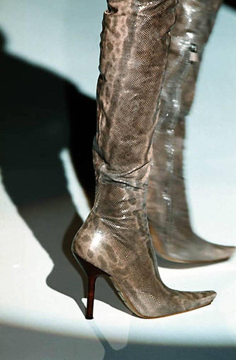 snake boots gucci