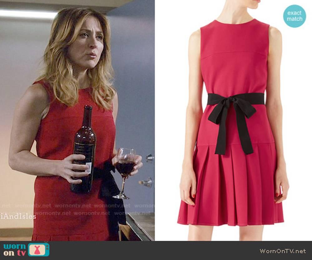 Nuevo Gucci Mini Cocktail Vestido De Seda Rojo Con Lazo Cinturón Negro It. 38 en venta 2