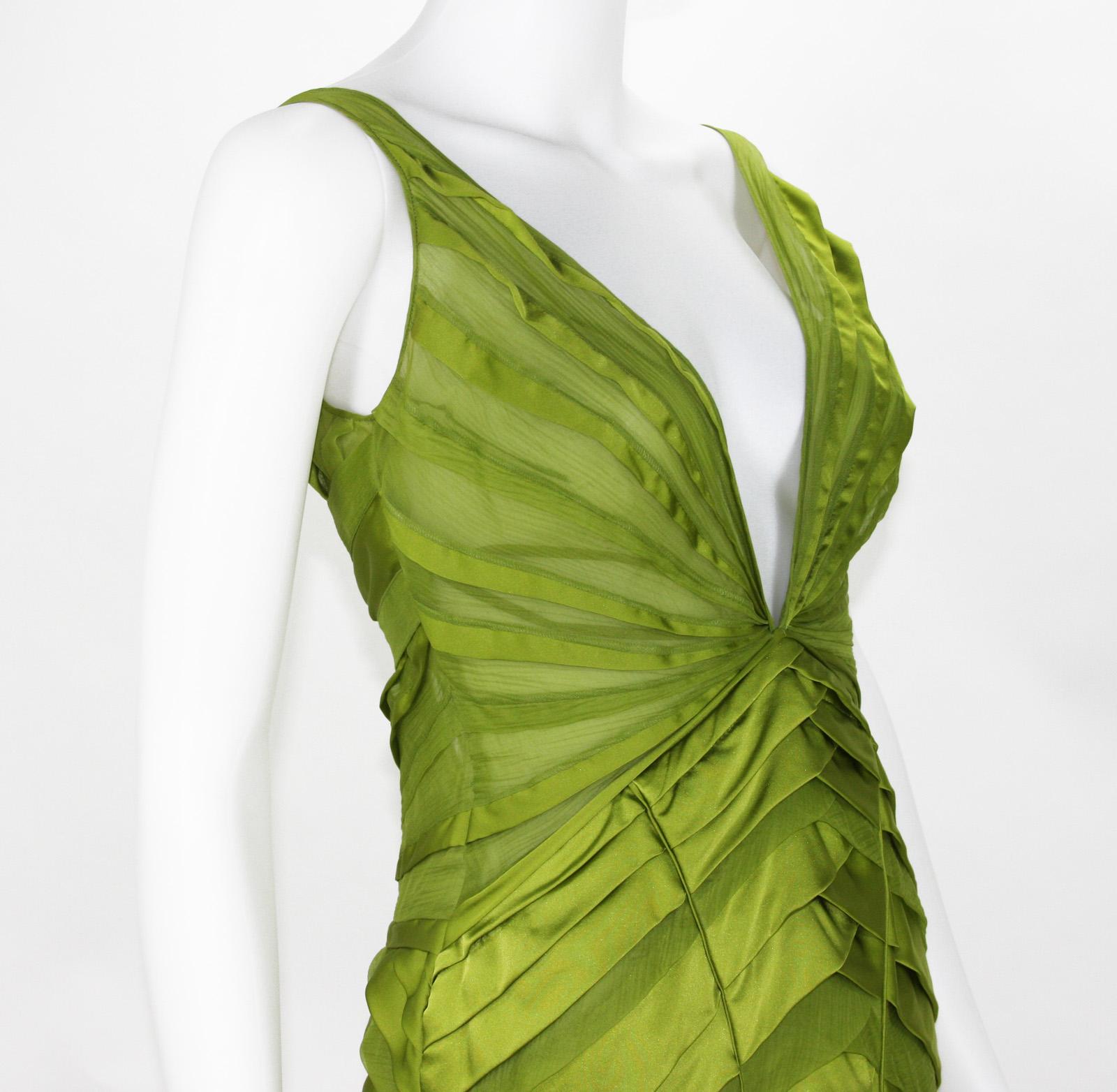 Tom Ford for Gucci 2004 F/W Collection Silk Green Tassel Dress Gown 40 - 4 3