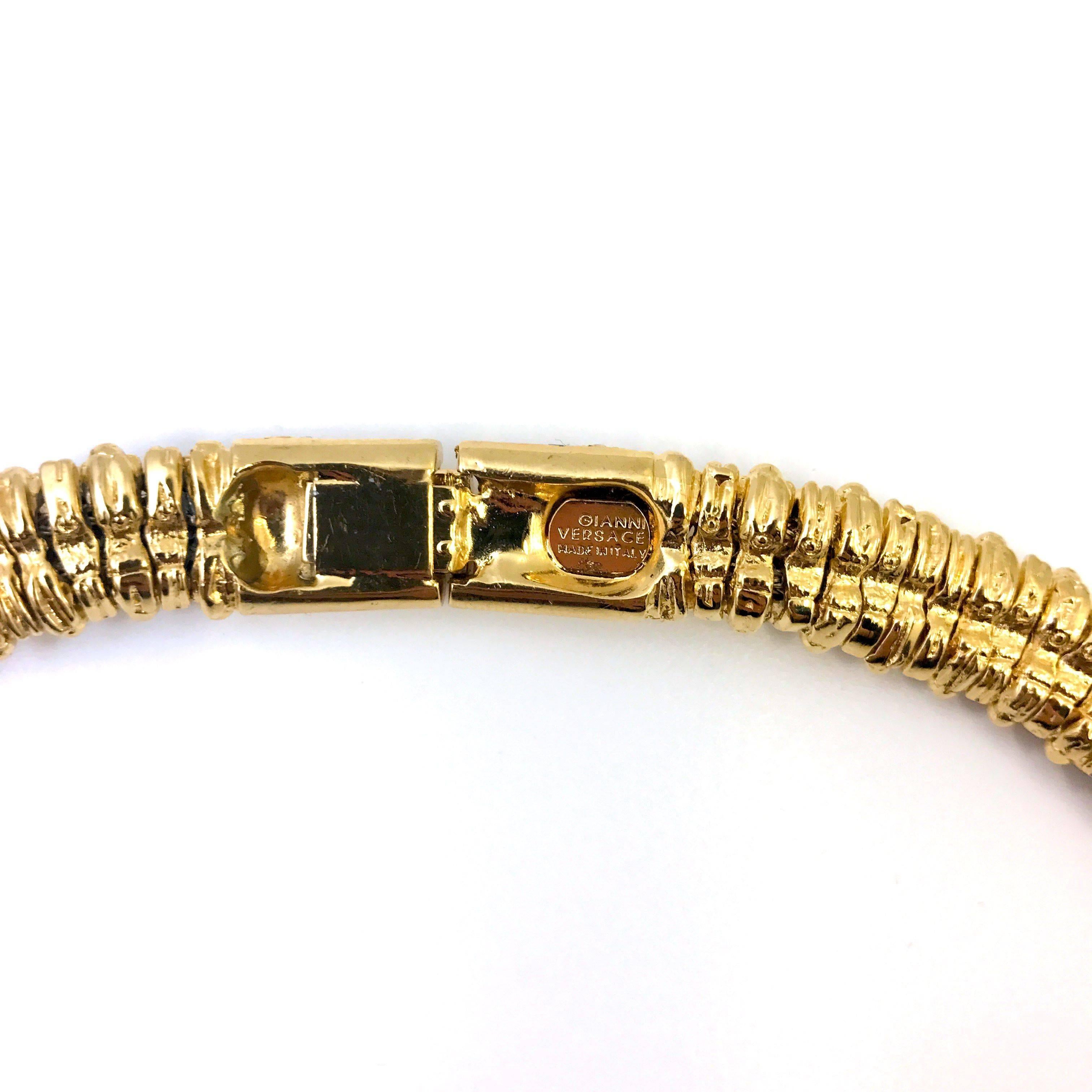 Gianni Versace 1990s gold tone matinee necklace In New Condition For Sale In Nottingham, GB