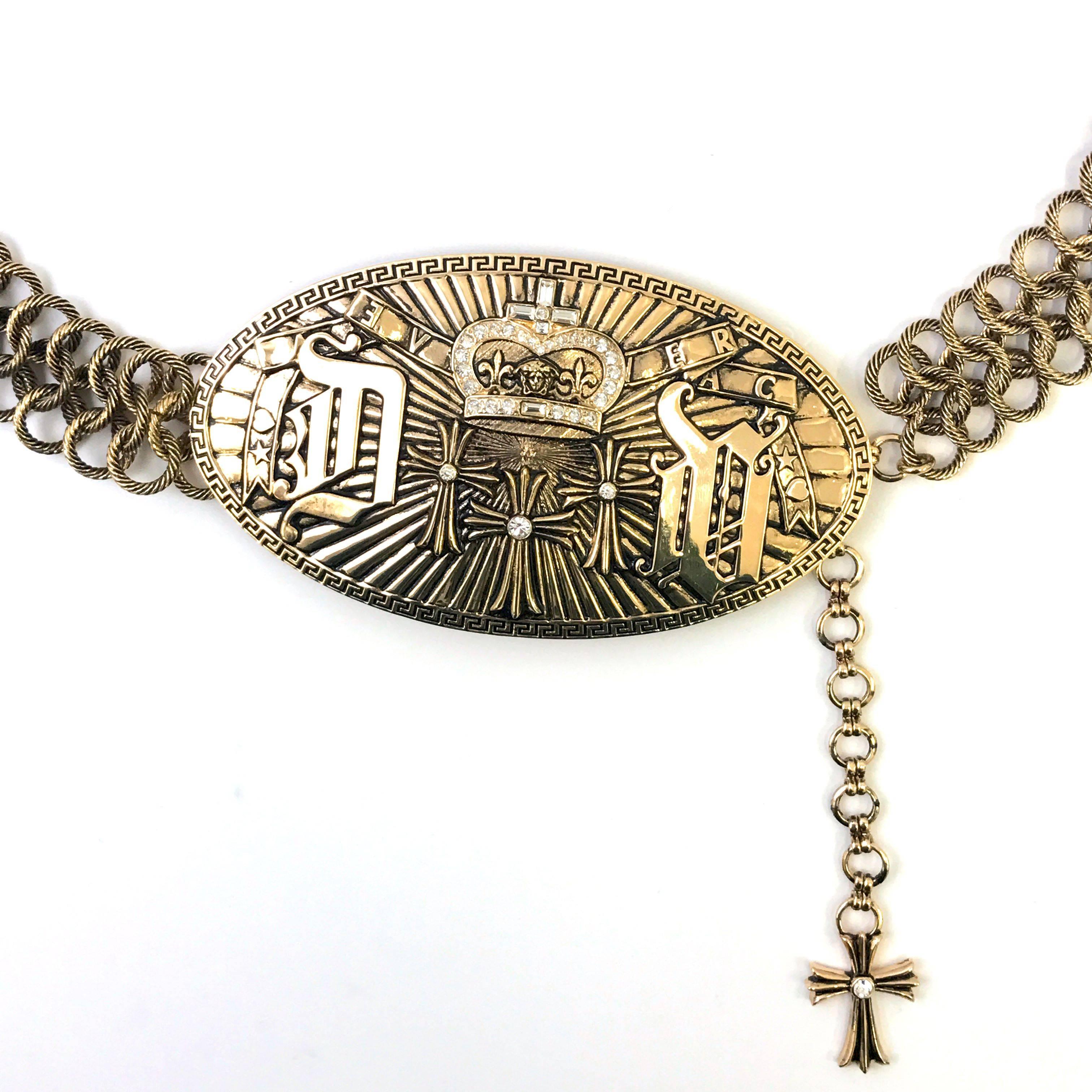 Beige 1990s Versace chain belt with a large oval buckle  For Sale
