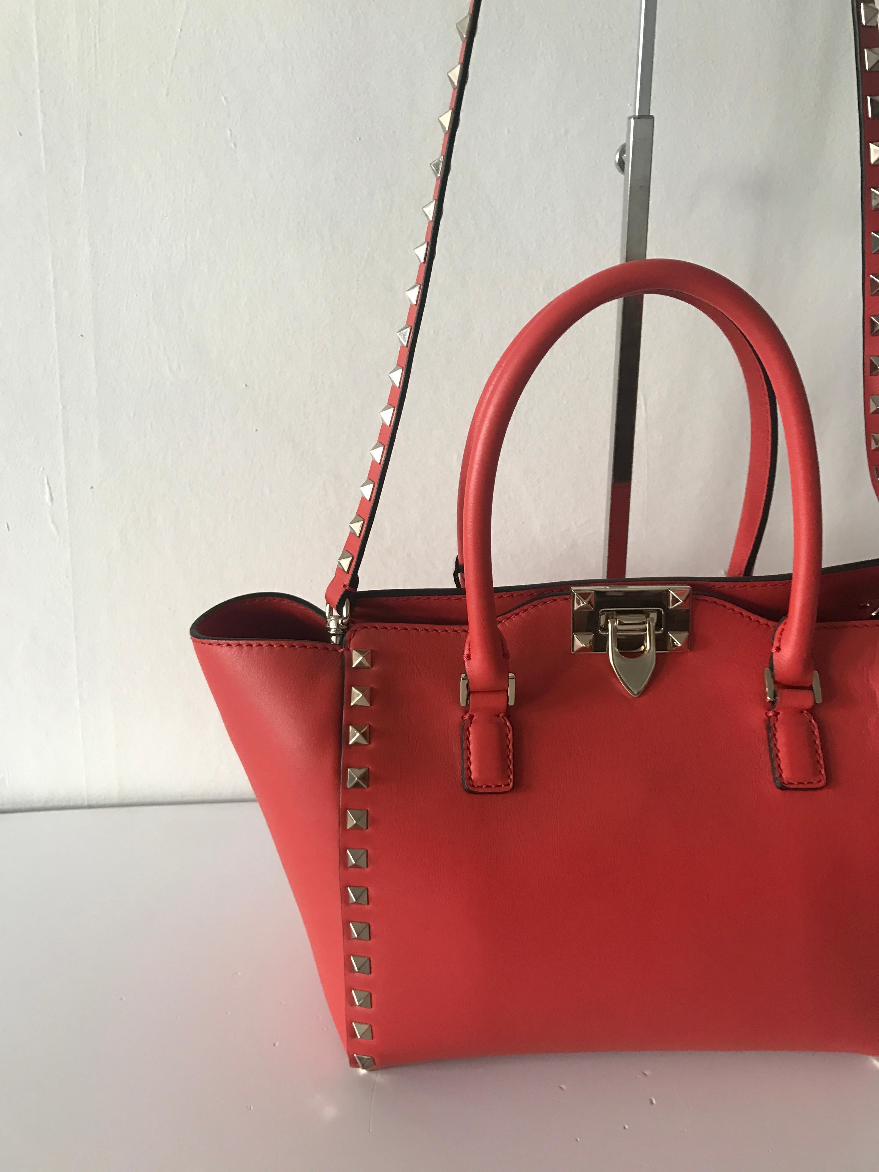 Brown Valentino small rockstud leather handbag in cherry red 
