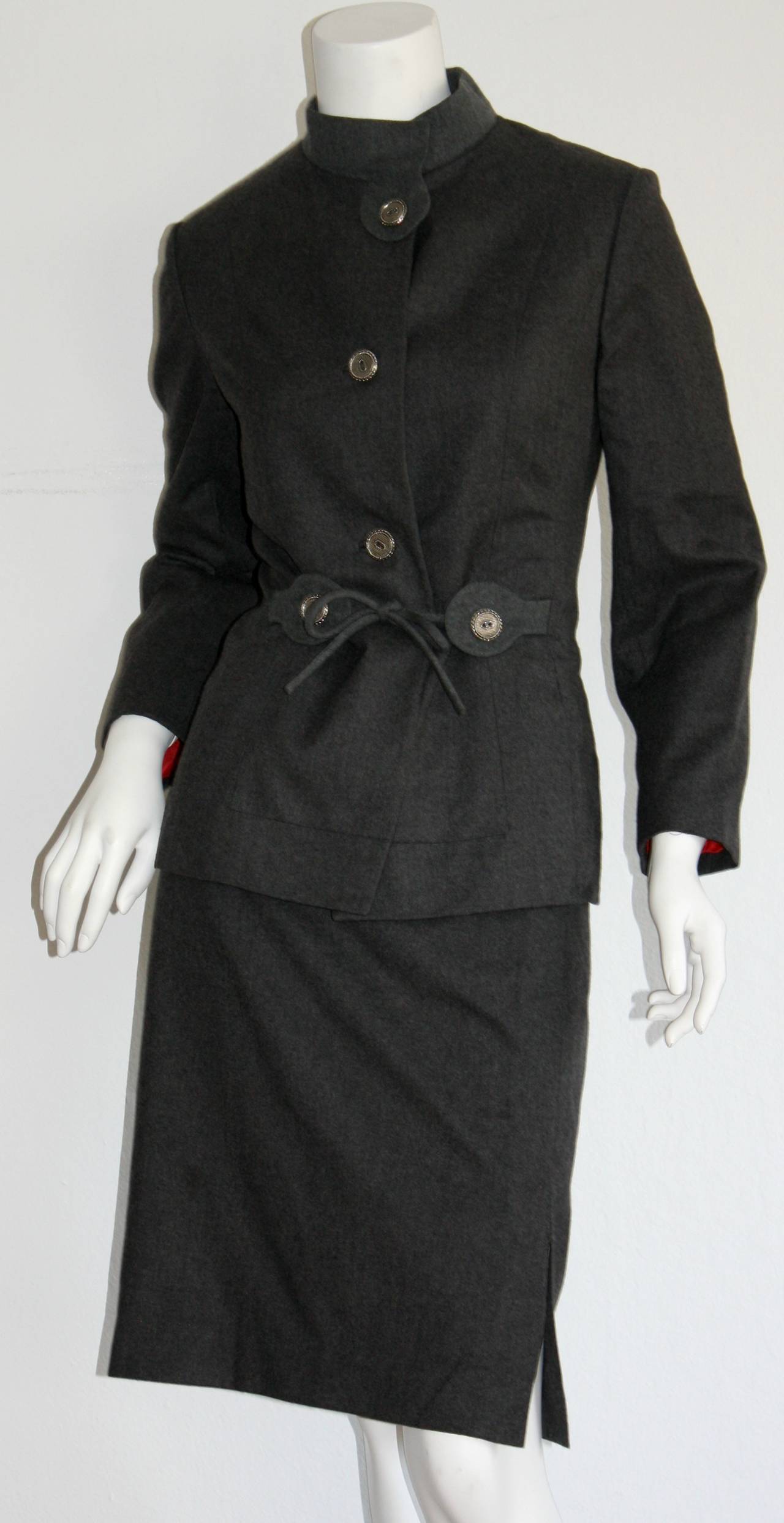 Black 1940s Vintage Don Loper of Bevery Hills Charcoal Skirt Suit