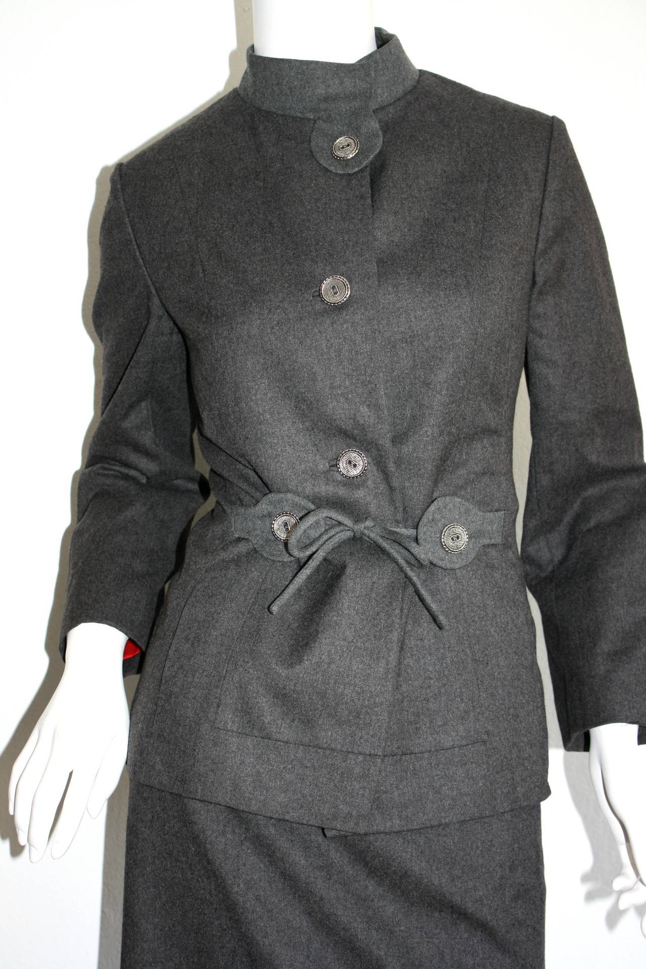 1940s Vintage Don Loper of Bevery Hills Charcoal Skirt Suit 1