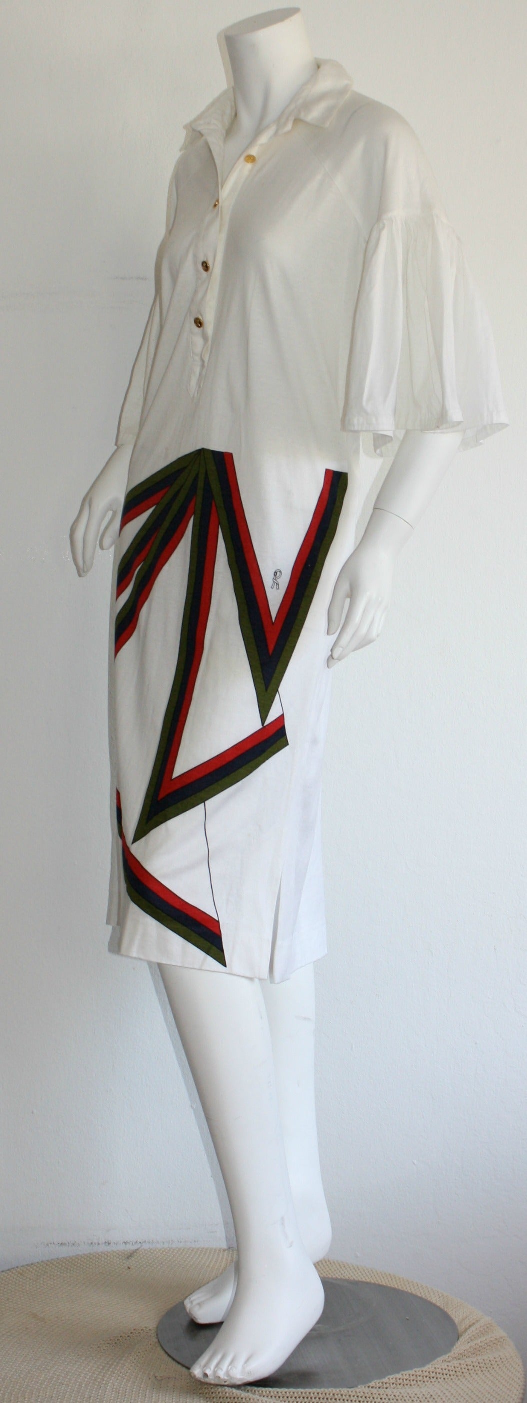Roberta di Camarino Weißes geometrisches Hemdkleid mit Volantsärmeln, Vintage im Angebot 1