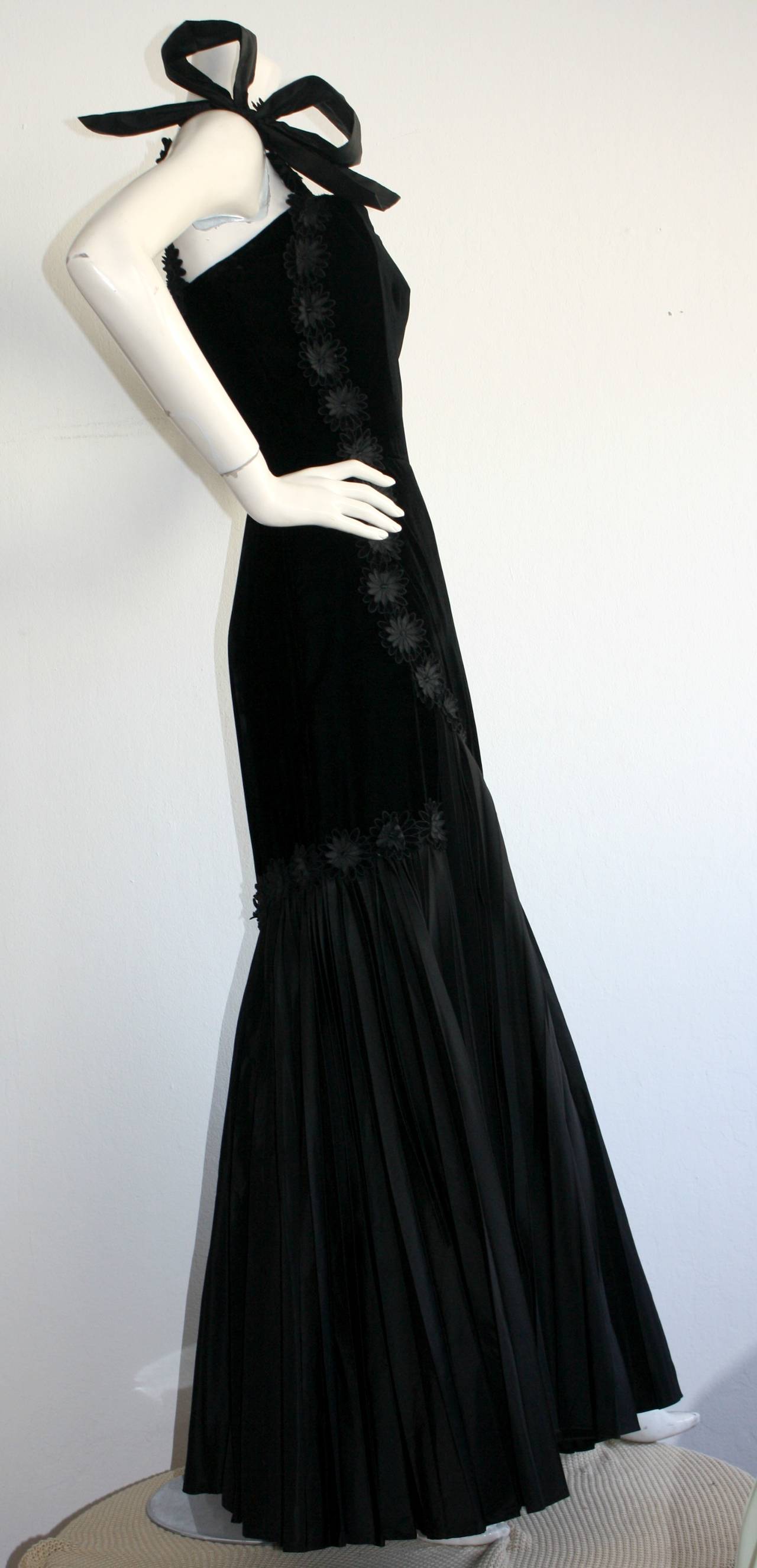 Women's Stunning 1940s Vintage Black Velvet One - Shoulder Bow Gown w/ Accordian Hem