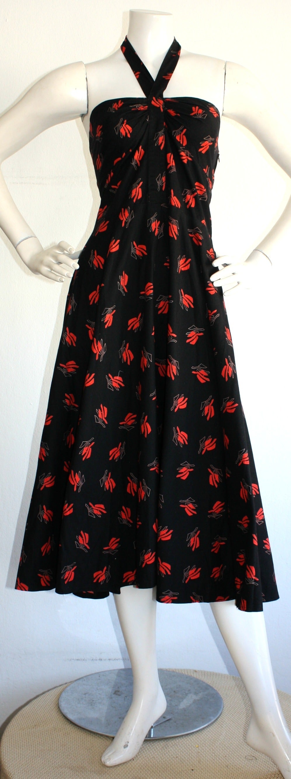 Vintage Guy Laroche Black & Red Cotton Halter Sun Dress w/ Oriental Theme In Excellent Condition In San Diego, CA