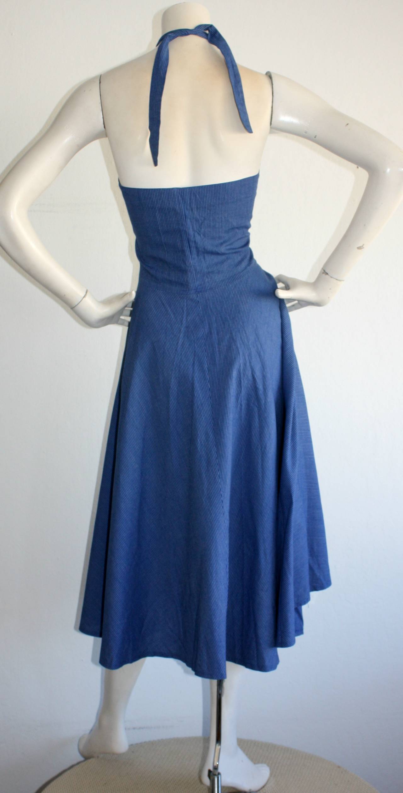 Vestido de sol rockabilly vintage Guy Laroche de rayas azules de algodón Halter en Excelente estado para la venta en San Diego, CA