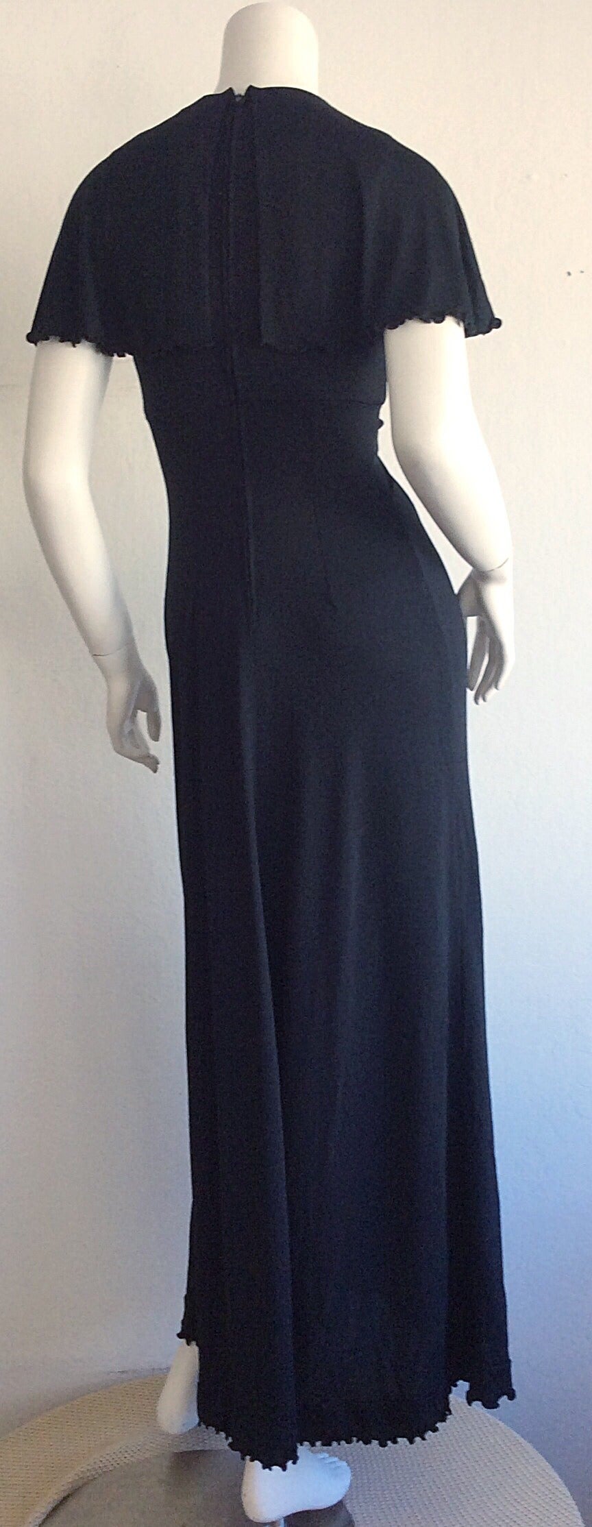 Incredible 1970s Vintage Giorgio Sant Angelo Black Jersey Keyhole Dress In Excellent Condition In San Diego, CA
