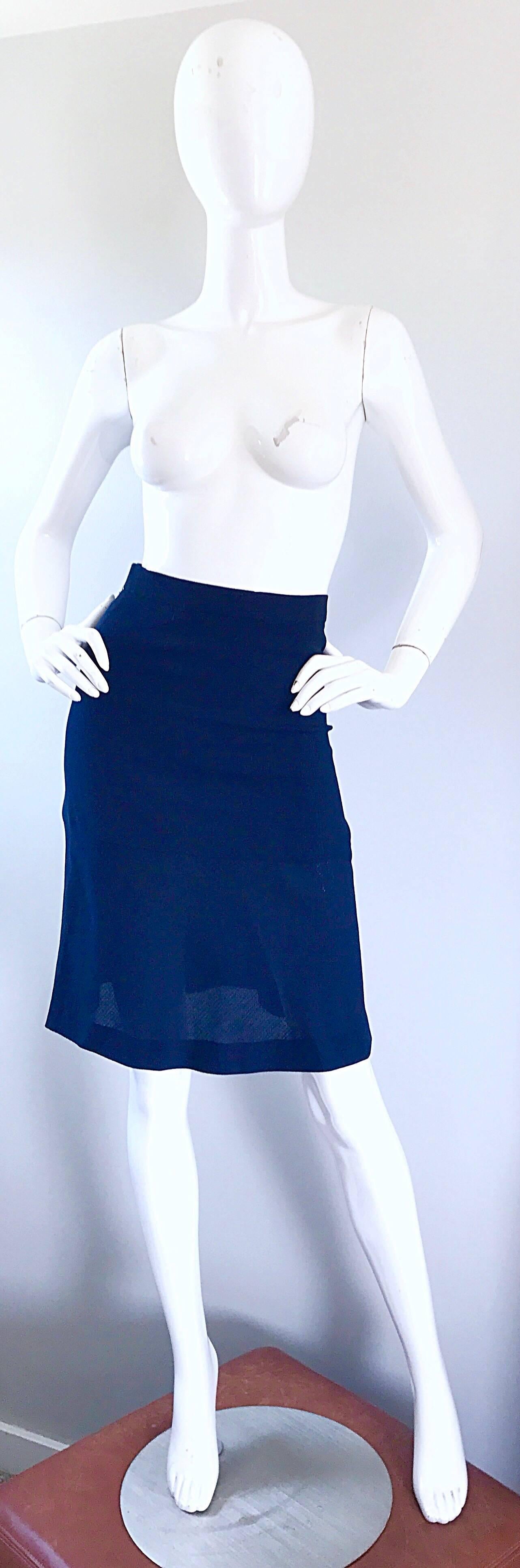 Vintage Chanel 1990s Navy Blue Flounce Hem Virgin Wool High Waisted 90s Skirt For Sale 3