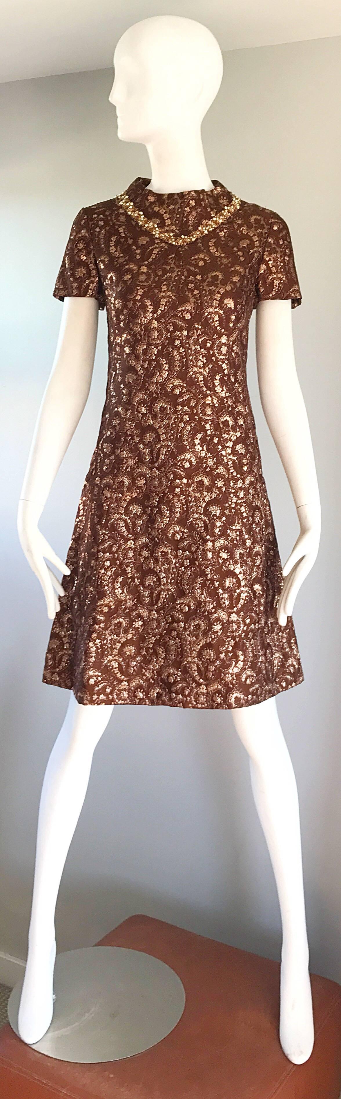 Chic 1960s ADELE SIMPSON brown and rose gold / copper metallic silk brocade A-Line dress! Features a smart tailored short sleeve bodice. Full and forgiving A-line skirt. Irredentist sequins and beads collar detail. Full metal zipper up the back with