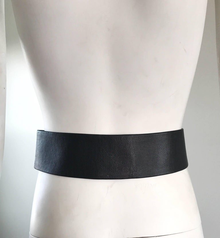 Chic 1990s Anne Klein for Calderon Black and Gold Vintage  display picture 1