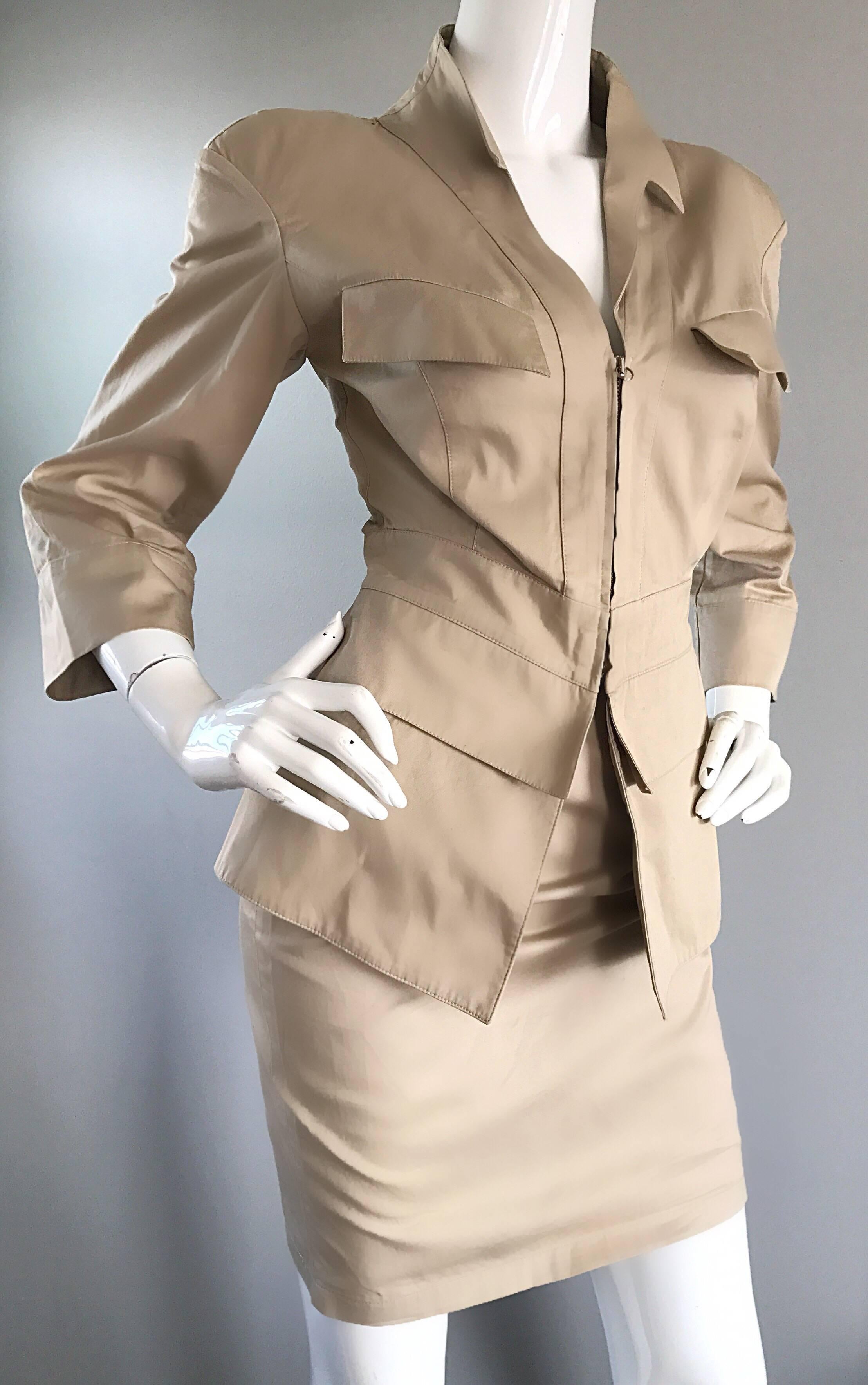 Thierry Mugler 1980er Jahre Khaki Safari Zweiteiliger Vintage Bodycon 80er Jahre Rock Anzug (Beige) im Angebot