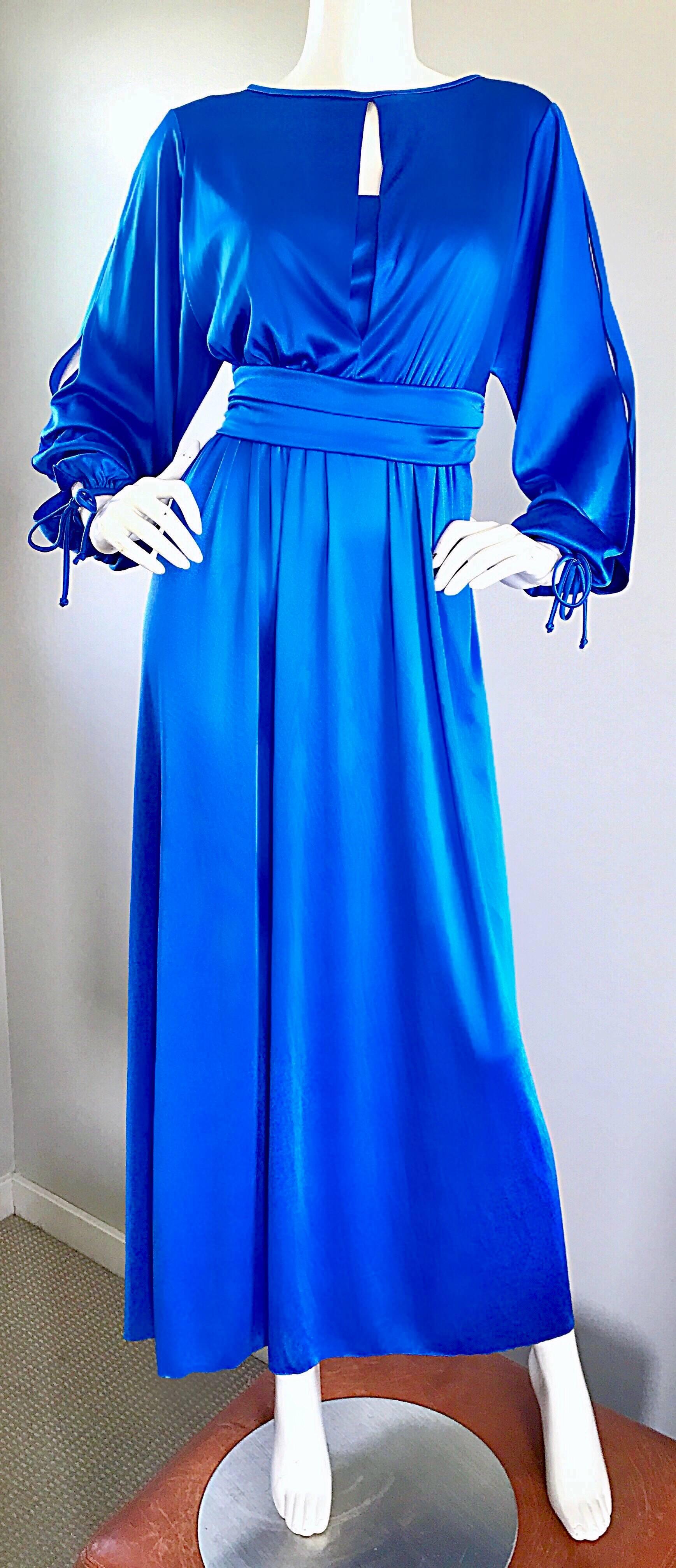 1970s House of Bianchi Royal Blue Cold Shoulder Vintage 70s Maxi Dress Gown In Excellent Condition In San Diego, CA