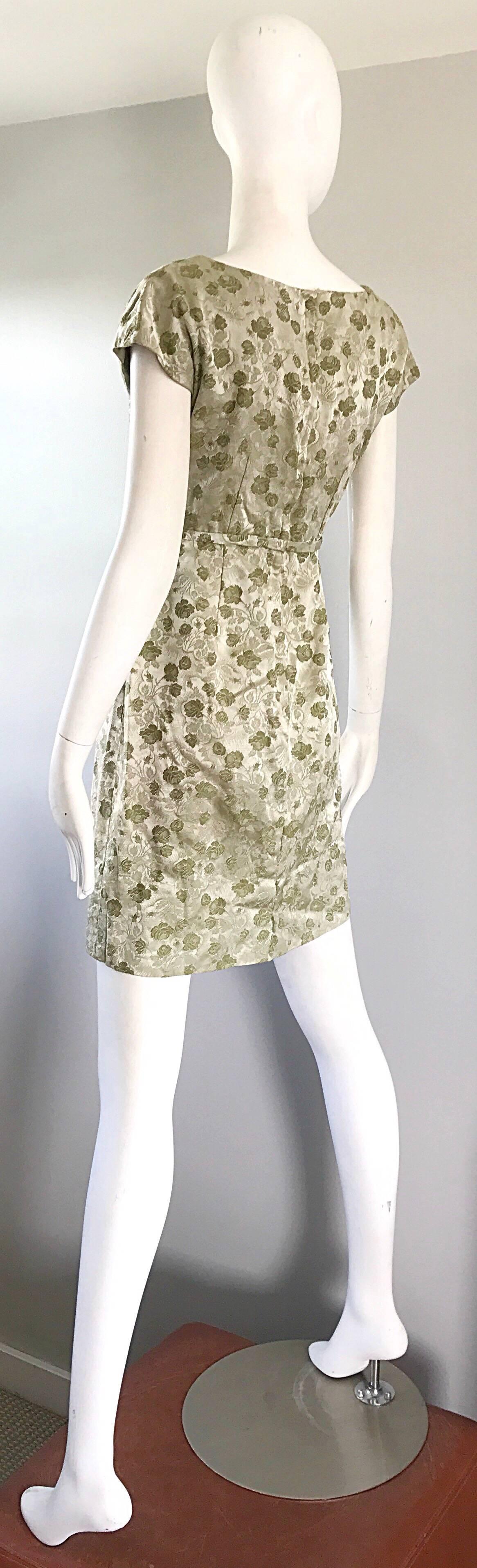 1950s Demi Couture Avocado Green Silk Brocade Vintage 50s Cap Sleeve Dress In Excellent Condition For Sale In San Diego, CA