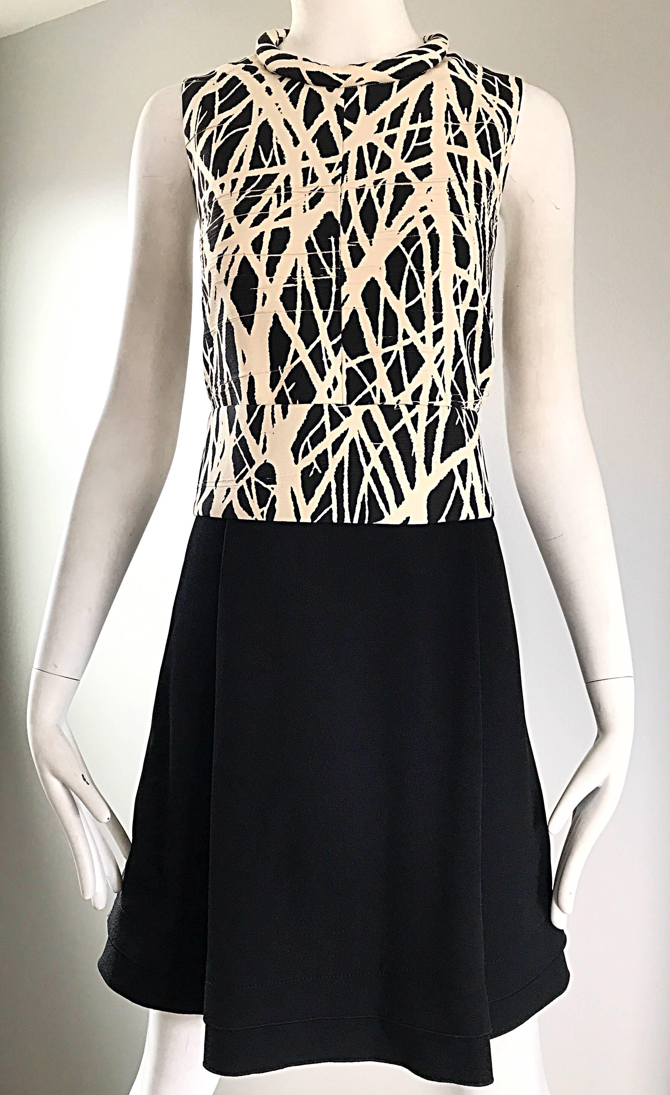 New Proenza Schouler Size 8 Black and White Abstract 1960s Style A Line Dress In Excellent Condition For Sale In San Diego, CA