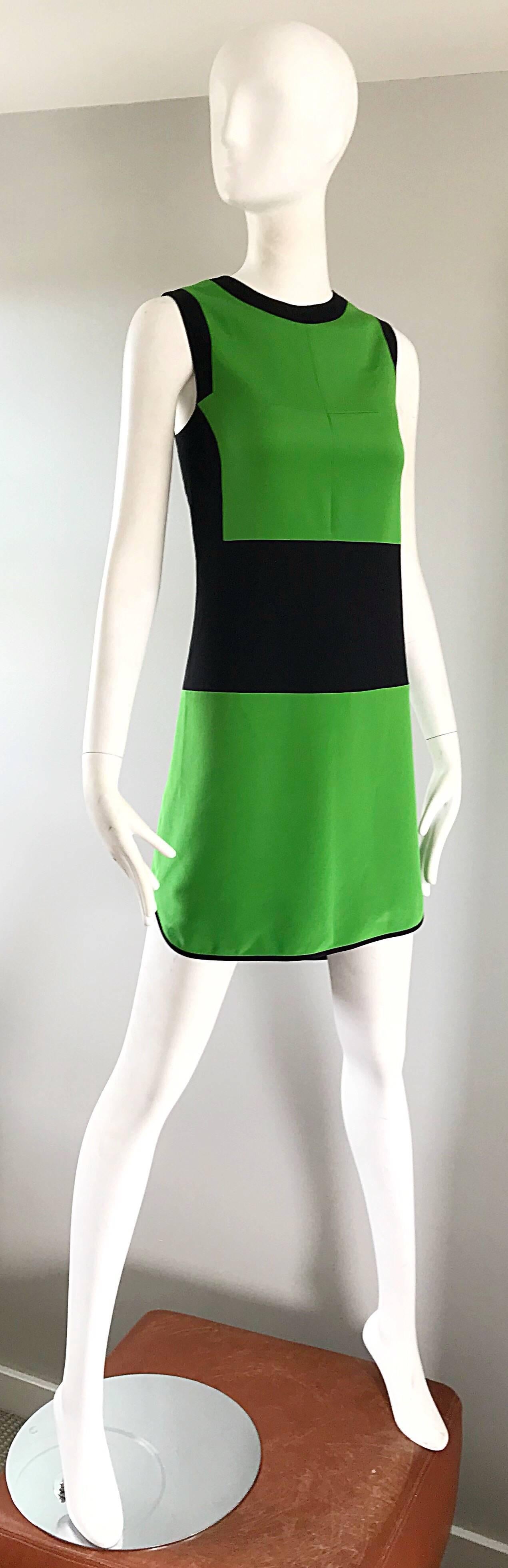 Women's New Prabal Gurung Green and Black Color Block Size 6 / 8 Silk Mod Sheath Dress For Sale