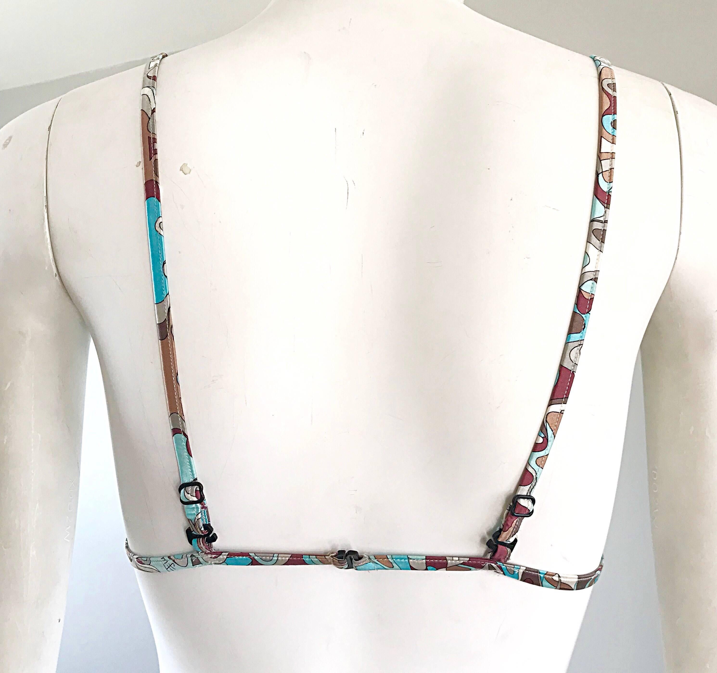 1990er Emilio Pucci Neues hellblaues + braunes + kastanienbraunes Signature Mosaik-Seiden-BH-Top, 1990er Jahre im Zustand „Hervorragend“ im Angebot in San Diego, CA