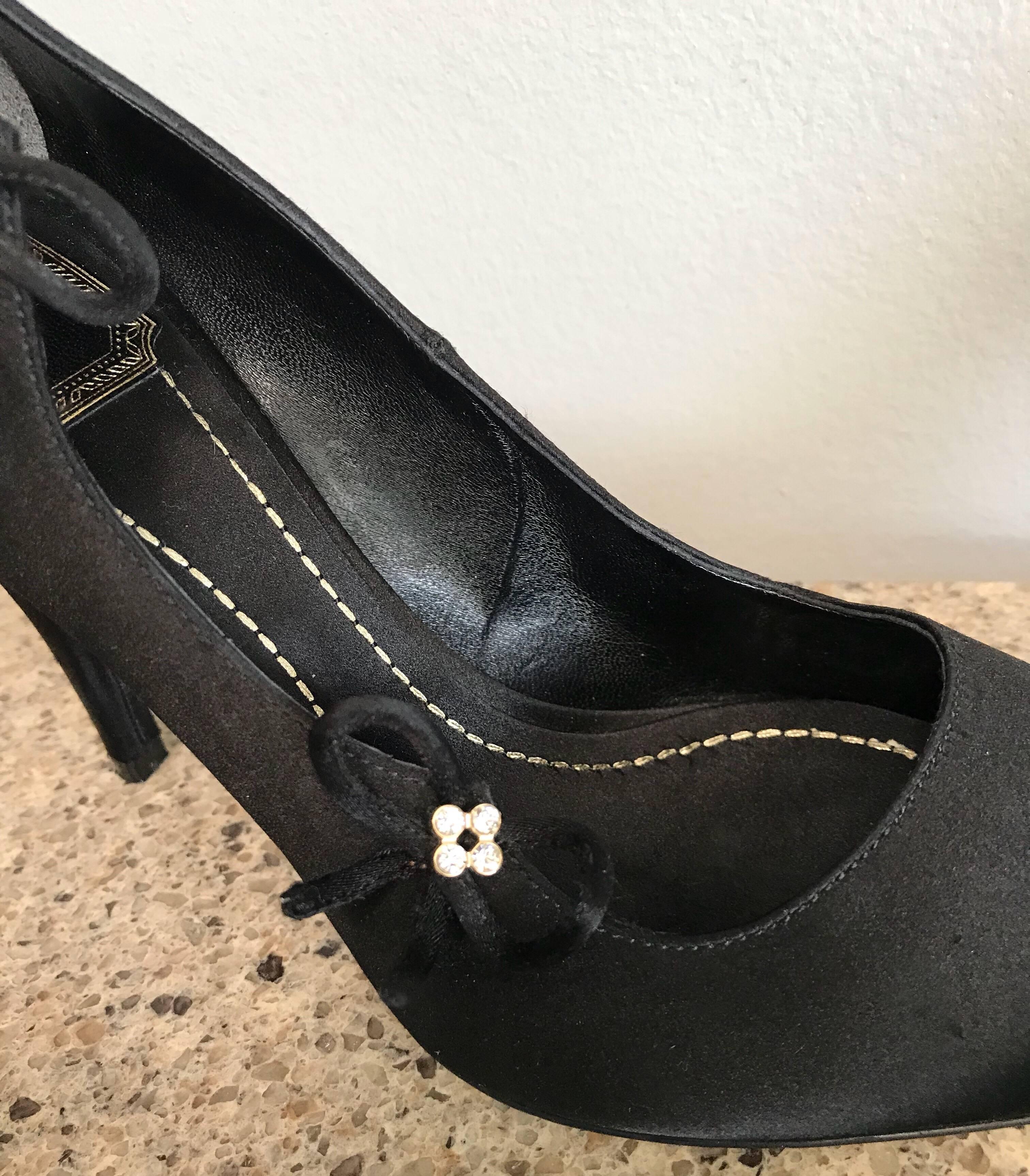 Noir Christian Dior par John Galliano - Chaussures à strass en satin et soie, noires, taille 36 / 6 en vente