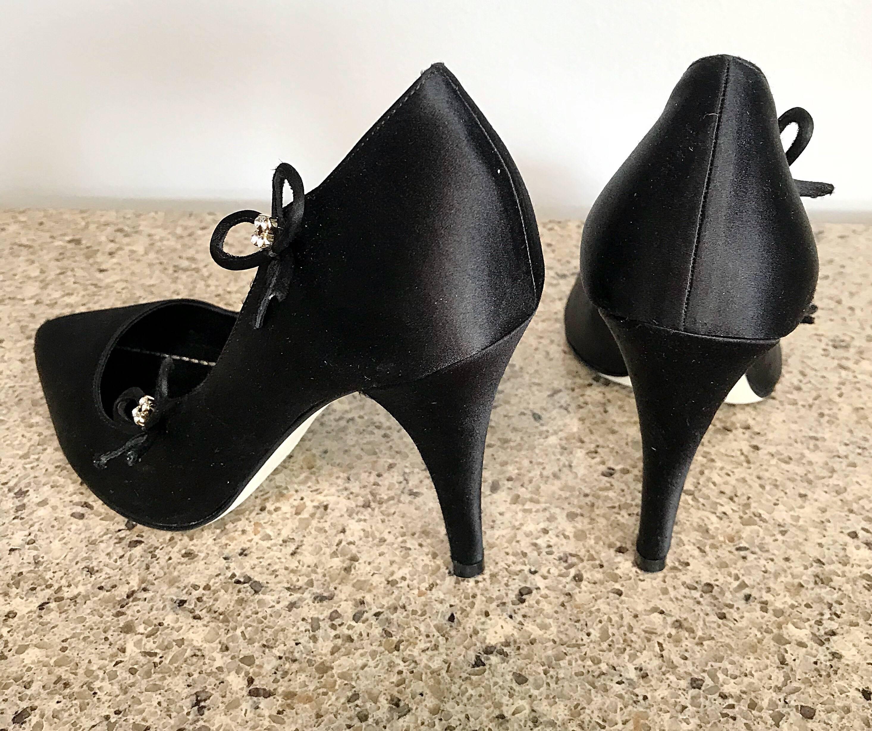 Christian Dior by John Galliano Size 36 / 6 Black Silk Satin Rhinestone Heels In Excellent Condition In San Diego, CA