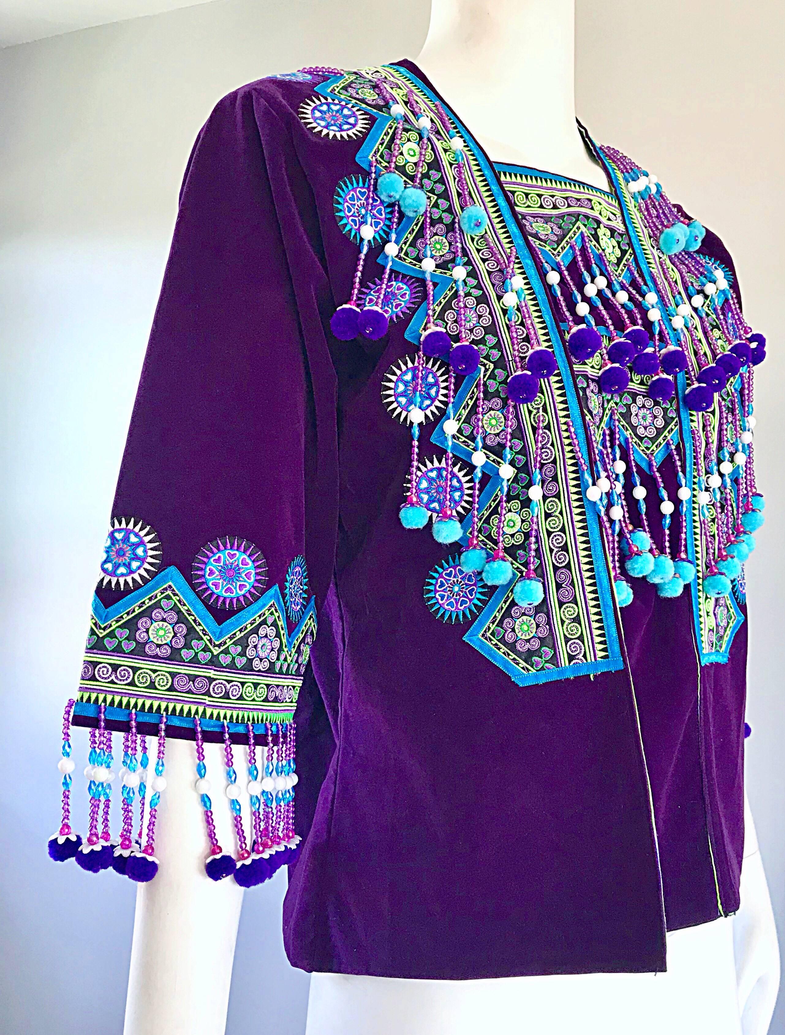 1970s Purple Hmong Velvet Boho Velvet Beaded Pom Vintage 70s Kimono Jacket In Excellent Condition In San Diego, CA