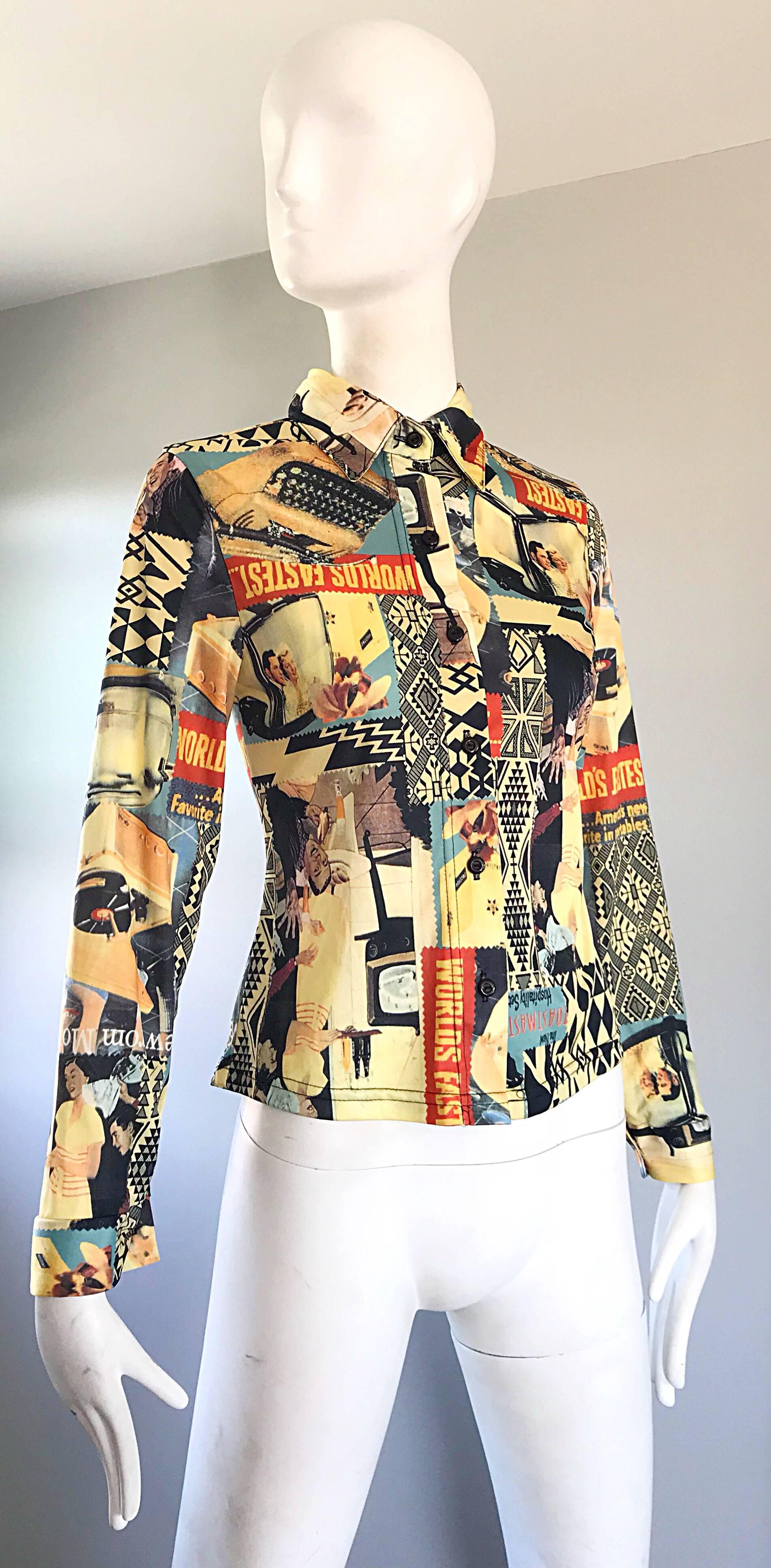 Amazing 1970s Novelty Print 50s Themed Long Sleeve Button Down Fitted Blouse For Sale 2