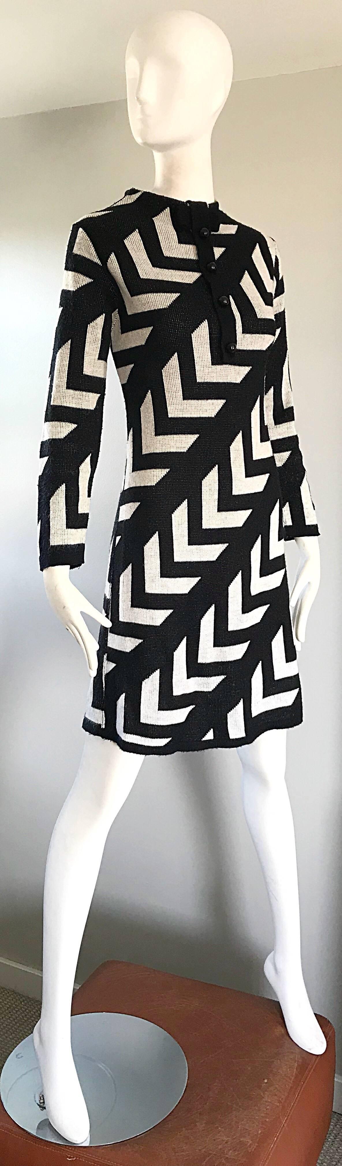 Chic 1960s Black and White Knit Wool Long Sleeve Vintage 60s A Line Stripe Dress In Excellent Condition In San Diego, CA