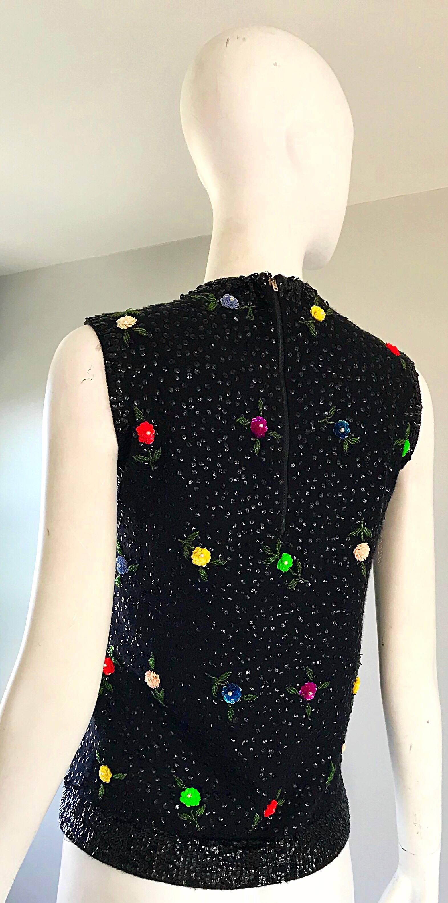 1950s Black Fully Sequined Angora Wool 50s Vintage Sleeveless  Sweater Top For Sale 3