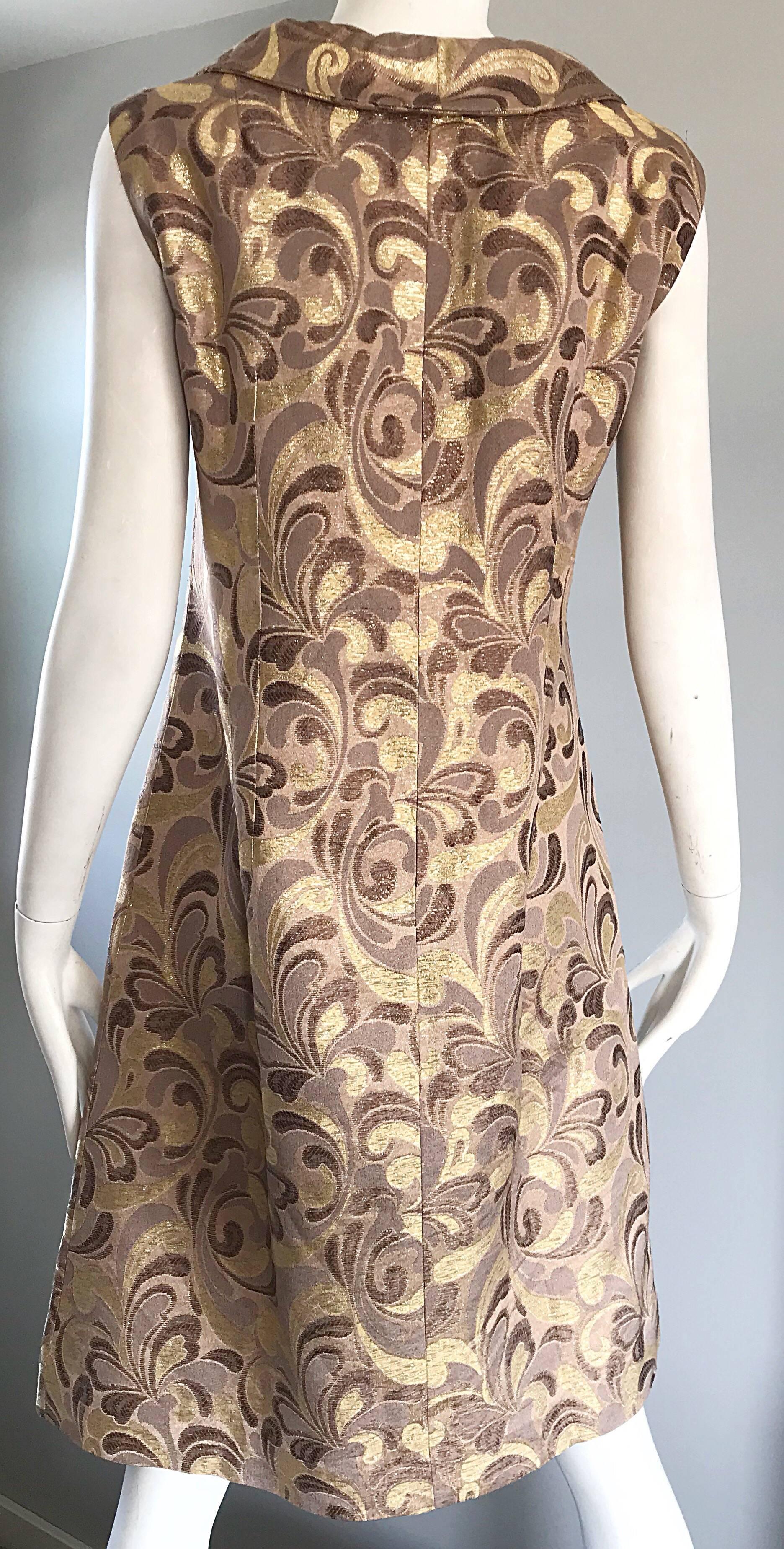 Women's 1960s Gold + Taupe + Brown Silk Brocade Regal Vintage 60s Mod Shift A Line Dress For Sale