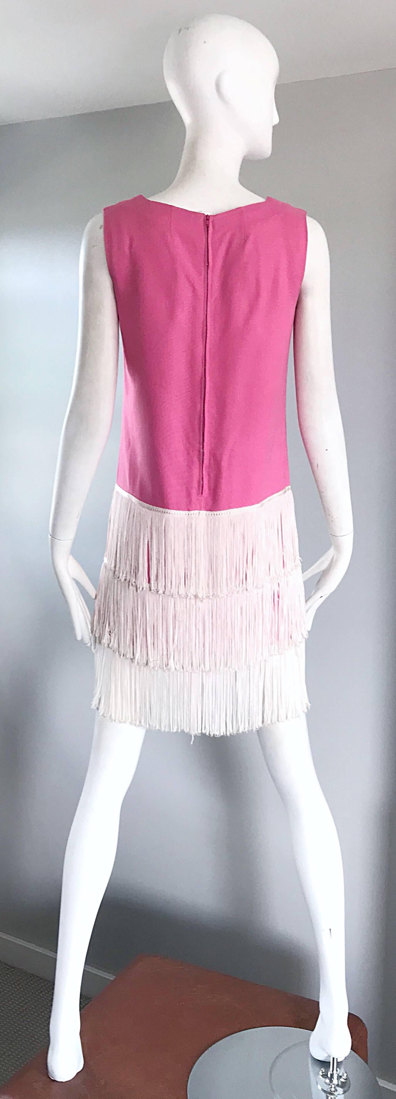 1960s does 1920s Bubblegum Pink + White Fringe Vintage 60s Flapper Shift Dress In Excellent Condition For Sale In San Diego, CA