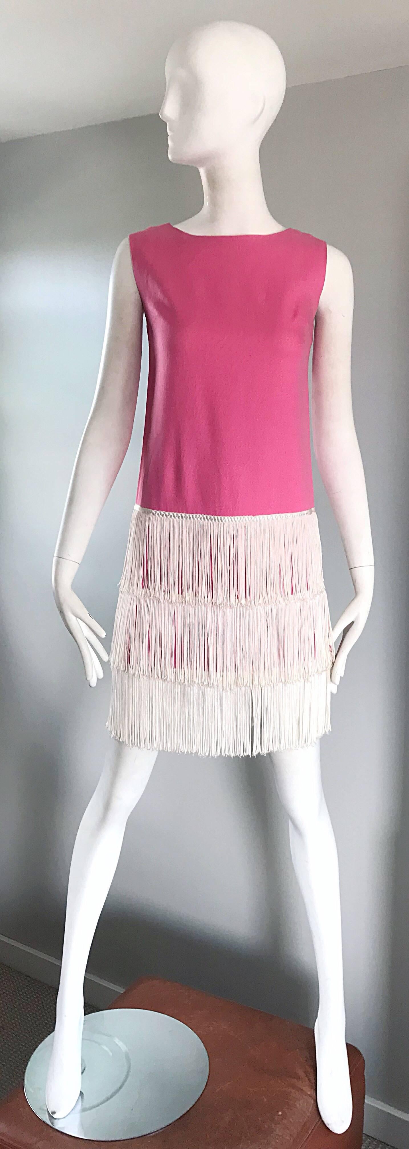 1960s does 1920s Bubblegum Pink + White Fringe Vintage 60s Flapper Shift Dress For Sale 3
