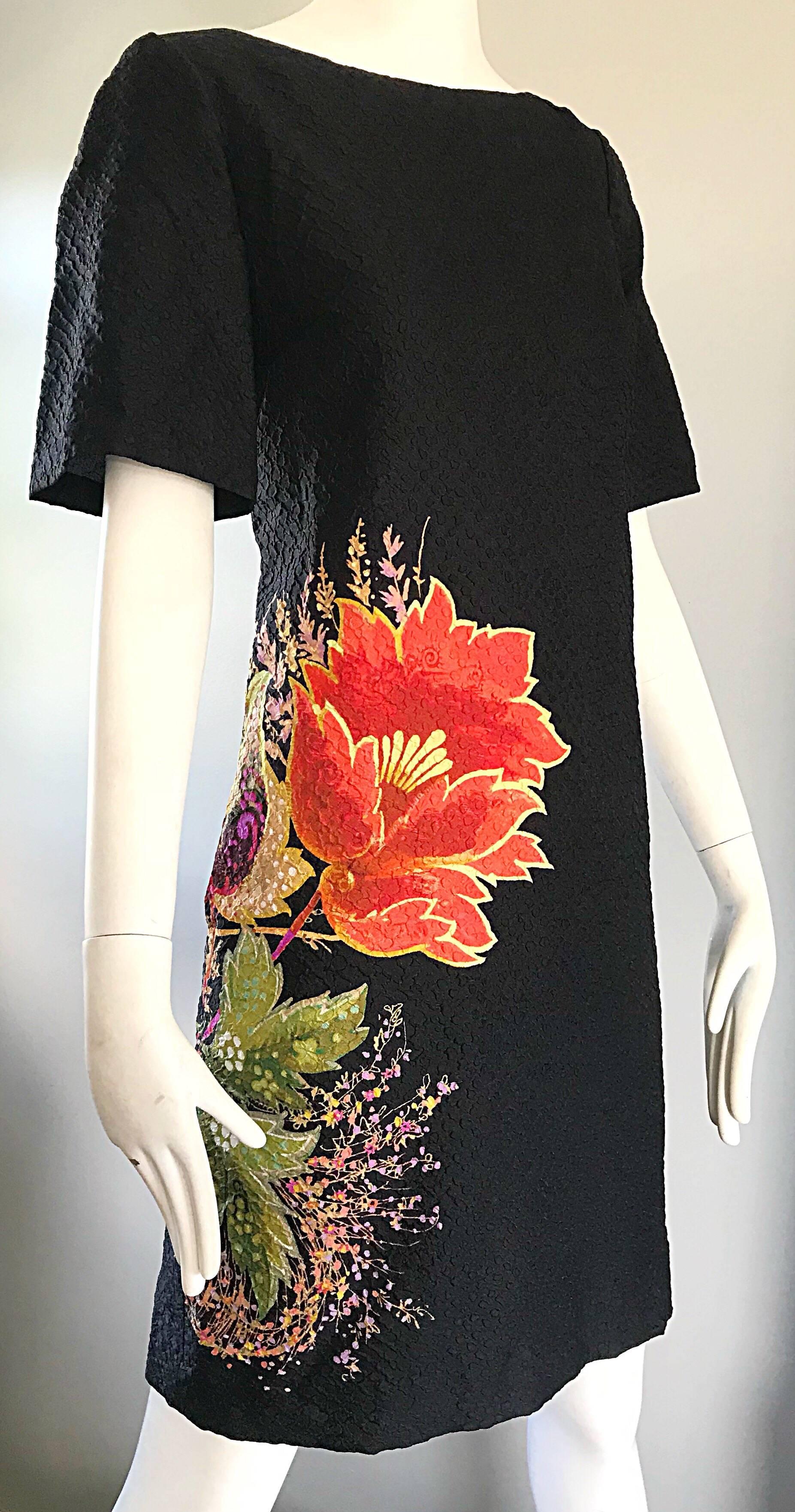 Vintage Etro 1990s Black Silk Size 40 Floral Print Short Sleeve 90s Shift Dress In Excellent Condition For Sale In San Diego, CA