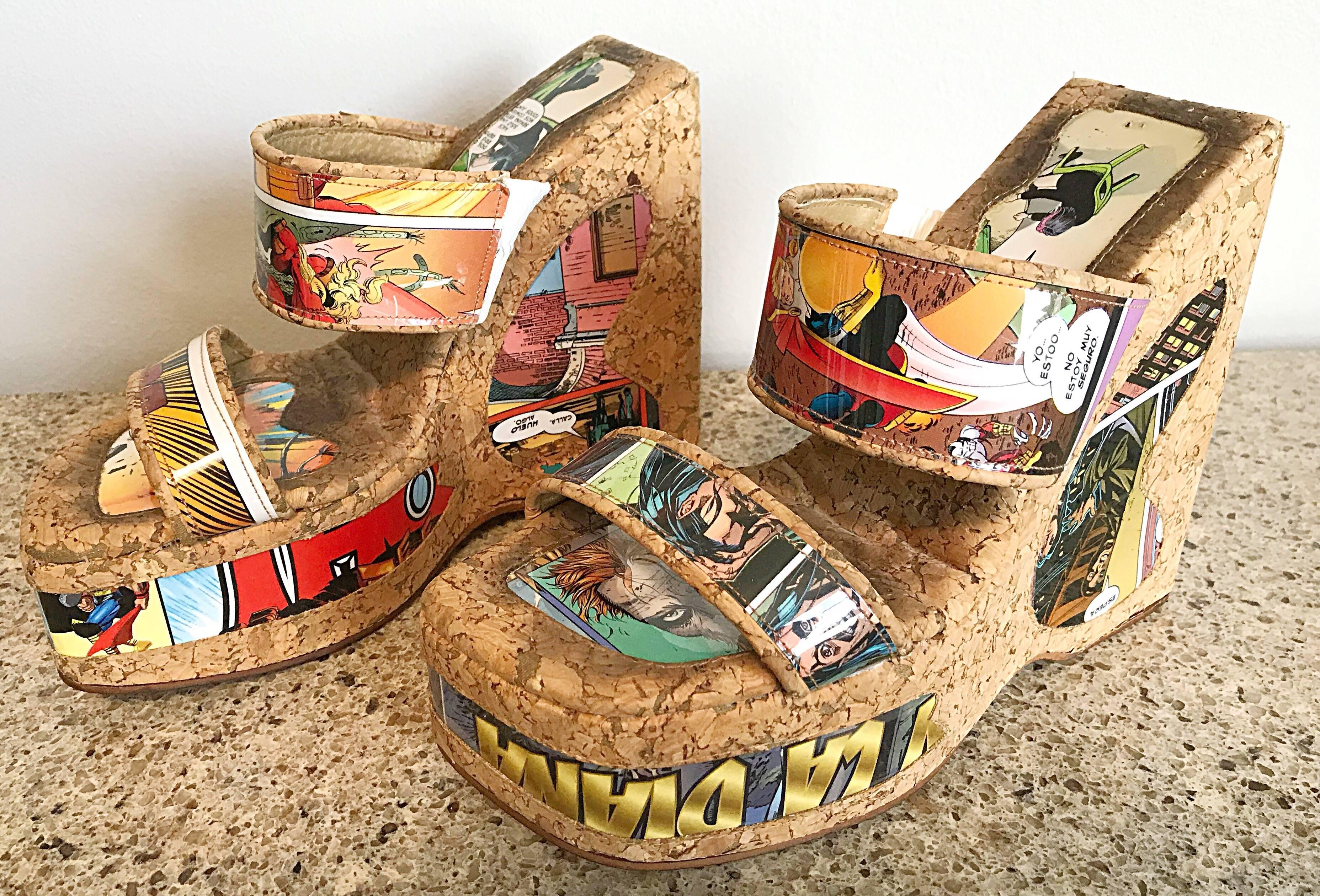 Women's Rare 1990s Designer Size 8 / 38 Comic Book Novelty Print Cork Vintage Wedges  For Sale