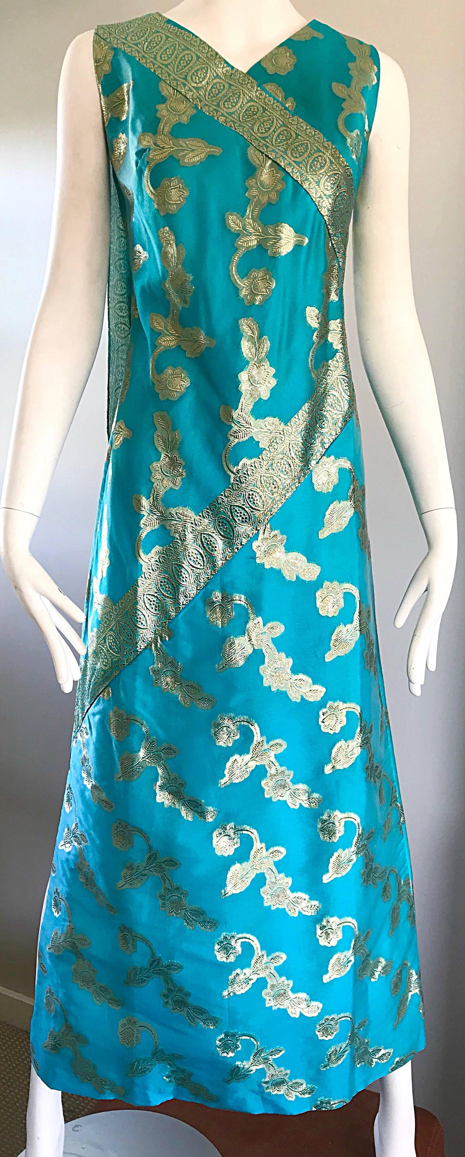 1960s Waltah Clarke's Turquoise Blue and Gold Vintage 60s Silk Maxi Dress In Excellent Condition For Sale In San Diego, CA