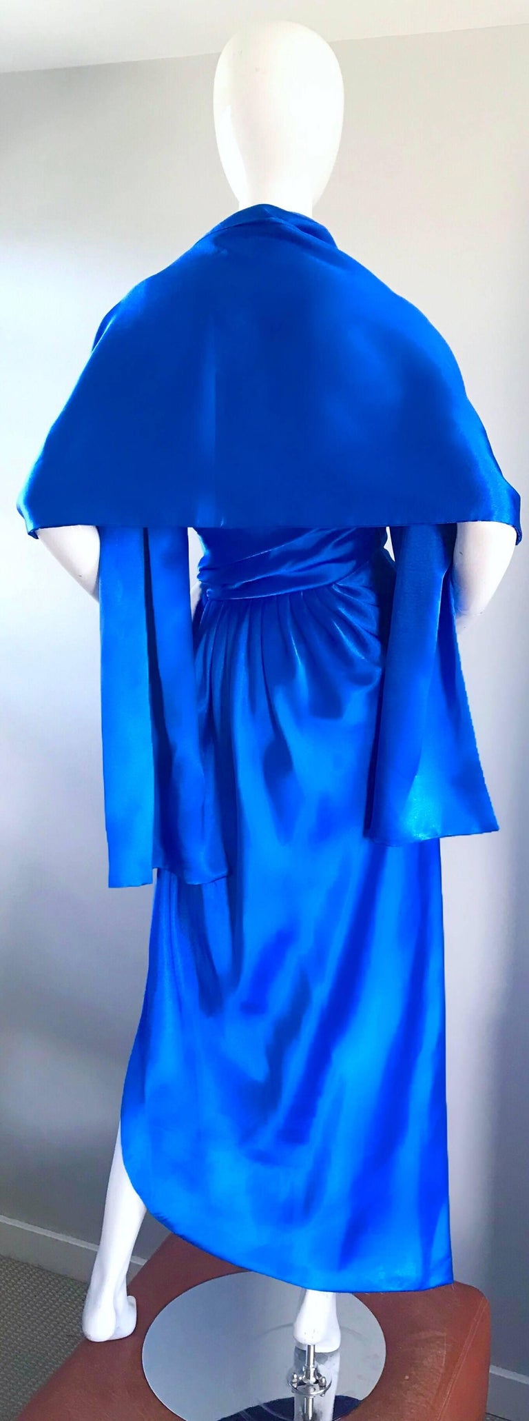 1970s Frank Usher 70s Vintage Royal Blue Satin Strapless Gown and Shawl  For Sale 2