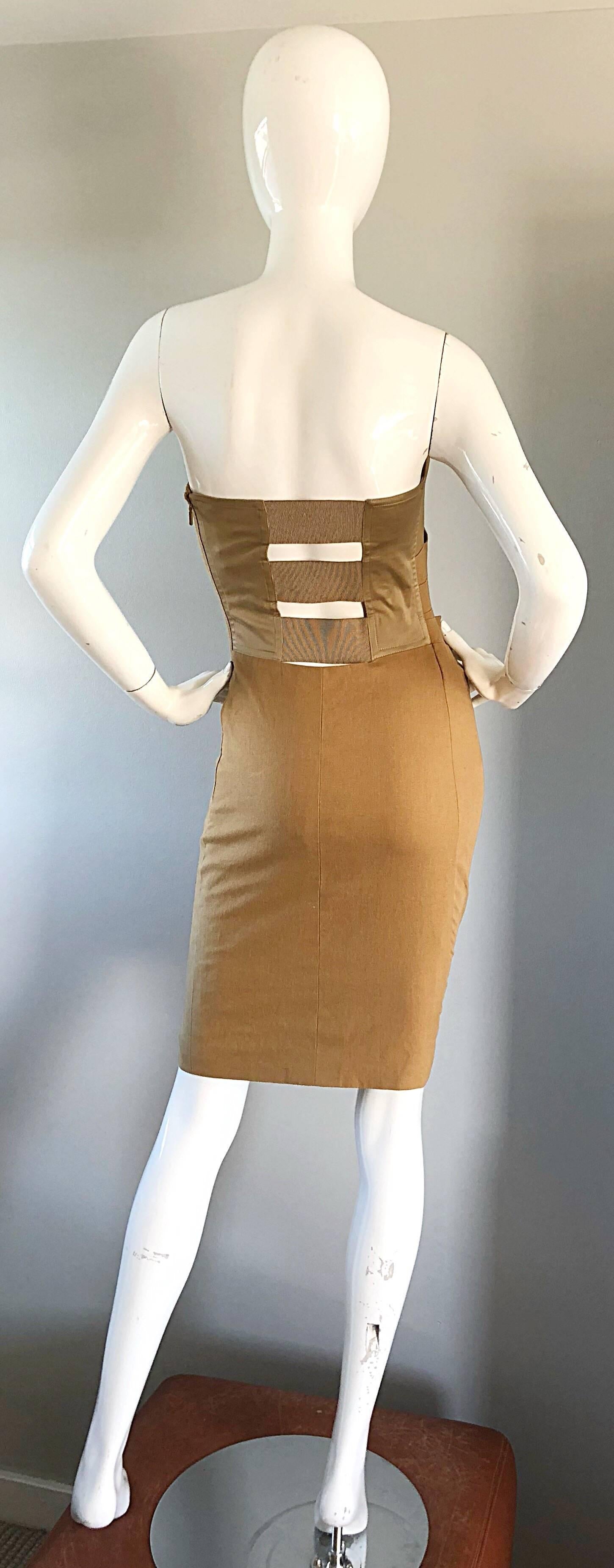 Brown Gucci by Tom Ford Larger Size 48 12 1990s Tan Camel Cage Back 90s Vintage Dress  For Sale