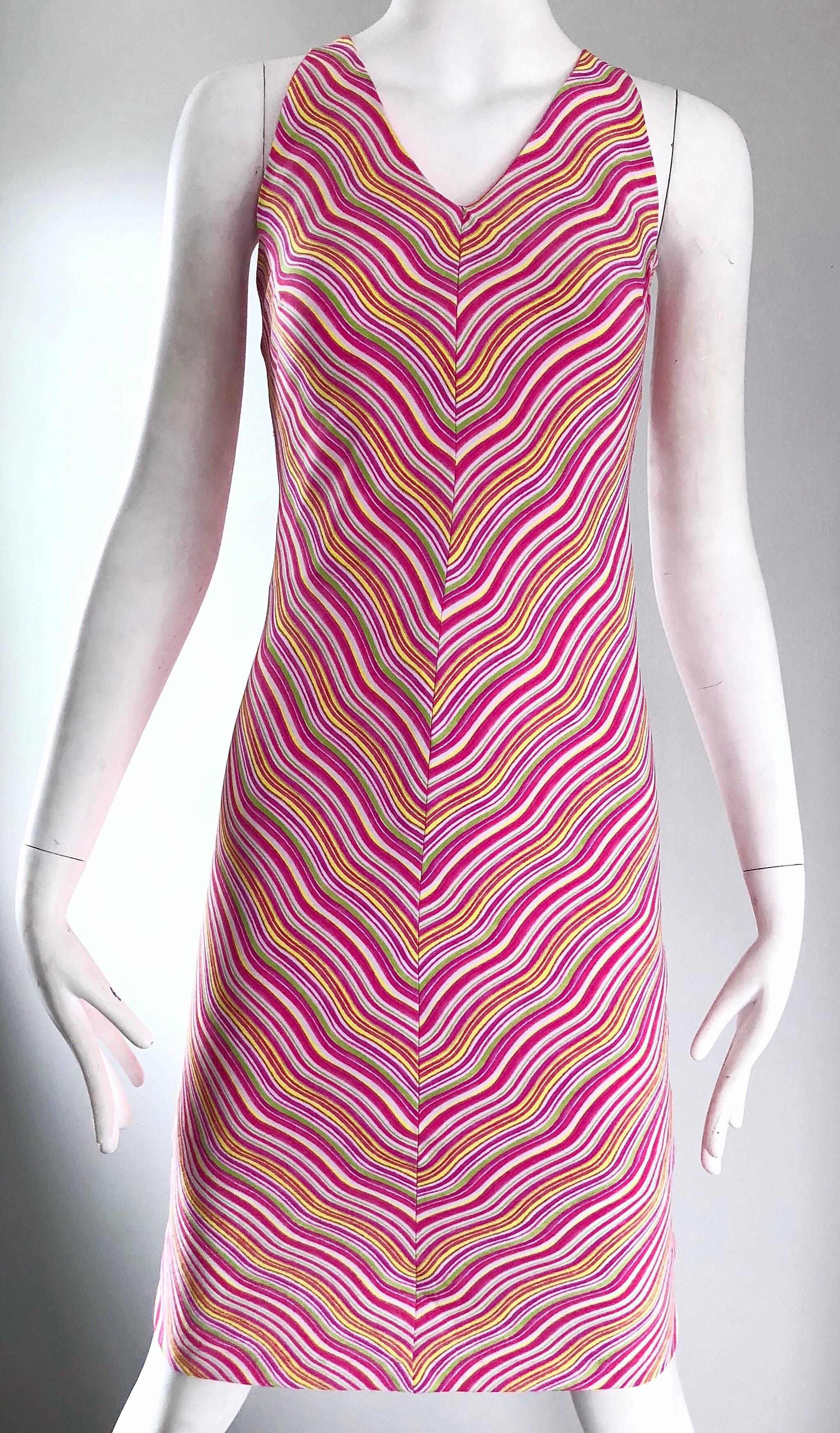 1990s Krizia Candy Stripe Op - Art Pink Squiggle 90s Vintage Silk Shift Dress  For Sale 2