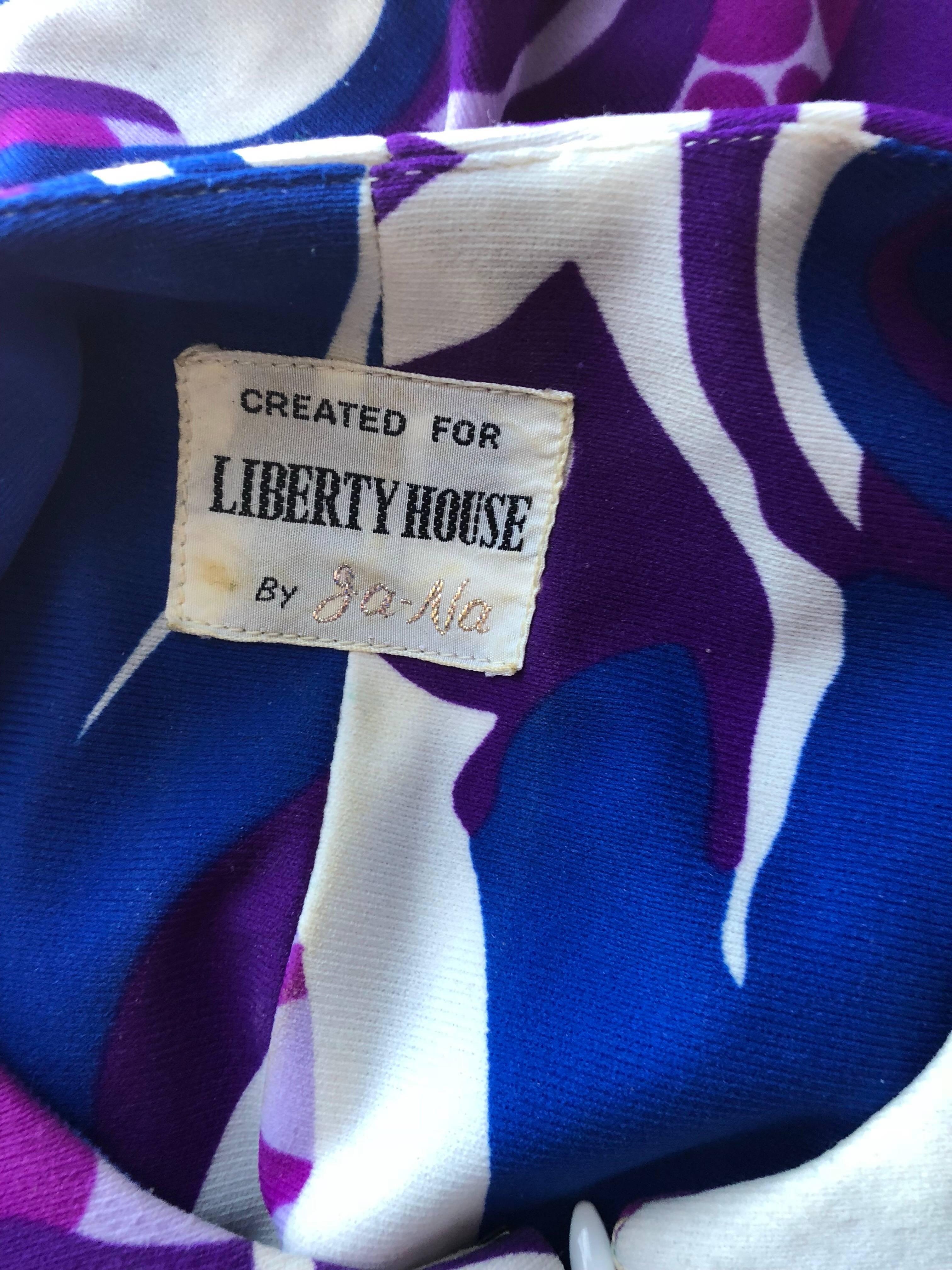 Robe longue caftan à franges Op Art bleu et violet Liberty House des années 1970 en vente 5
