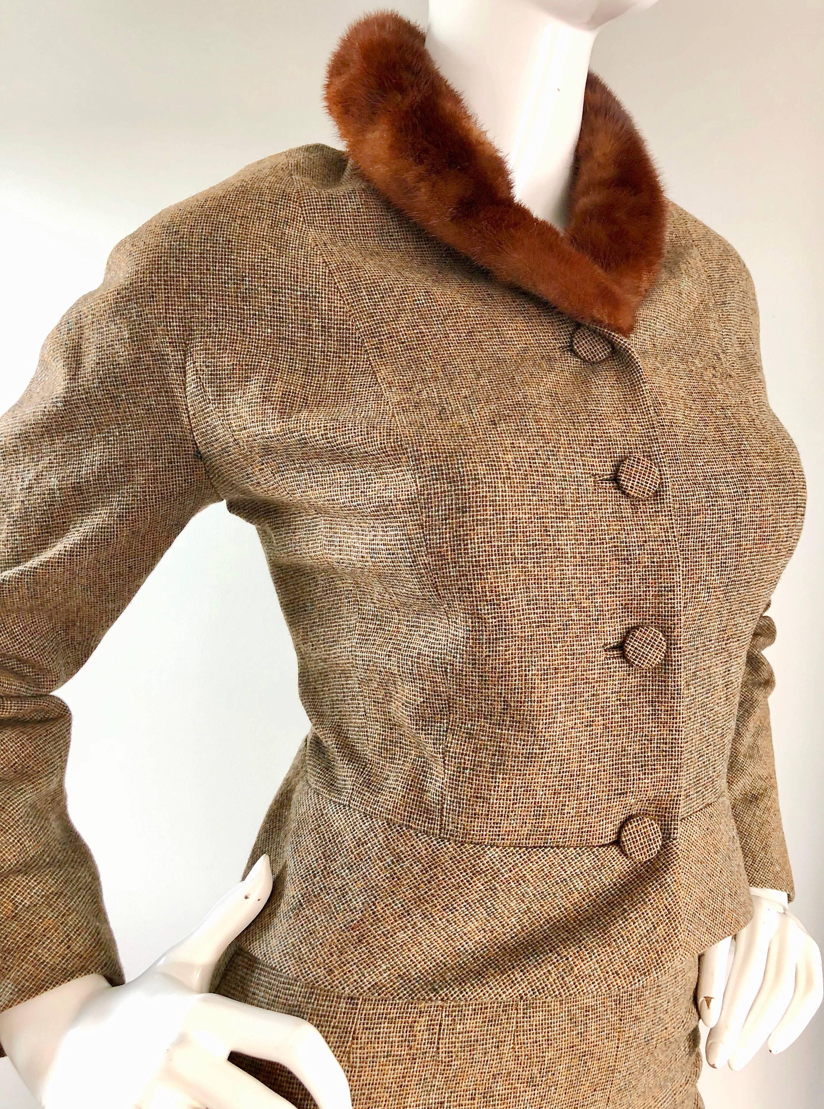 1940s Walda Scott Brown Vintage Mink Collar Wool Skirt Suit 1