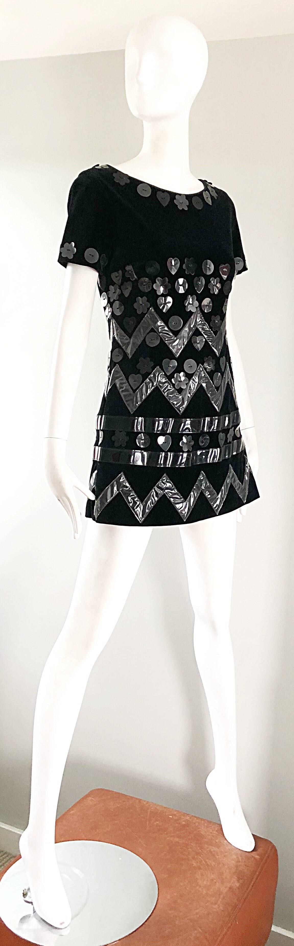 Vintage Moschino Cheap & Chic 90s Does 60s Black Velvet Plastic Mod Mini Dress For Sale 1